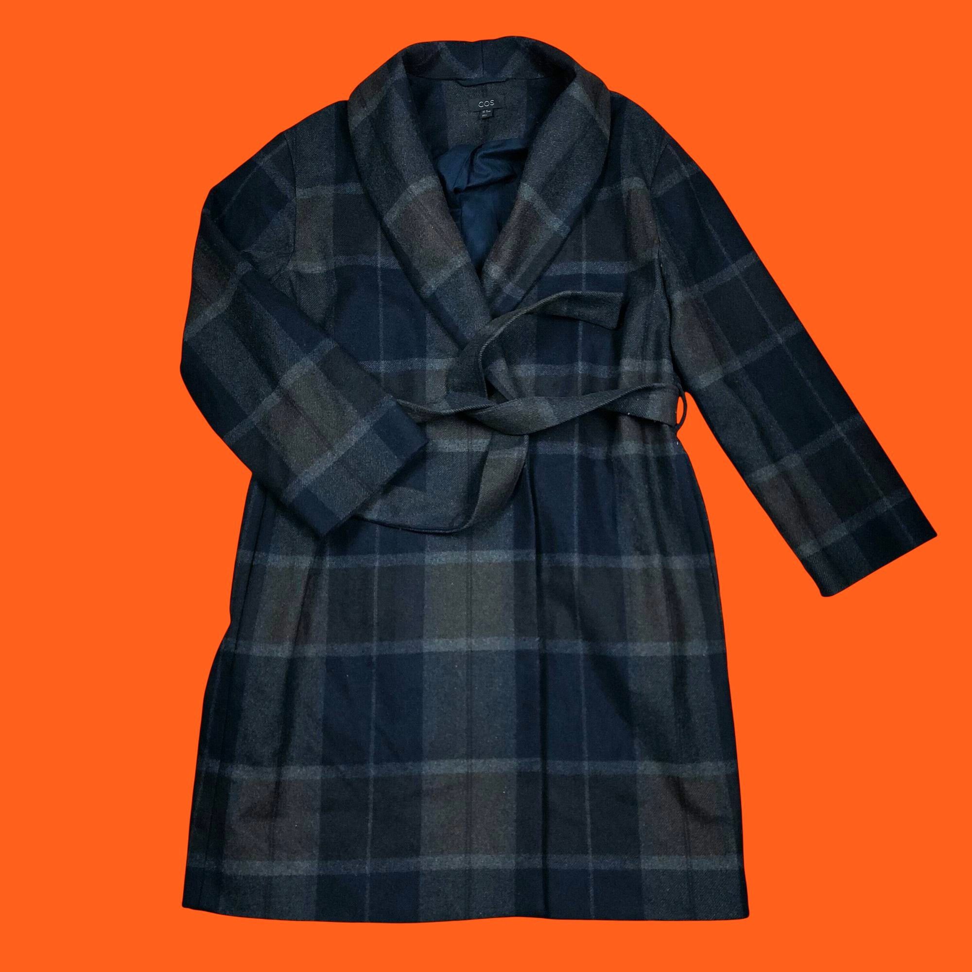 Cos COS winter checkred coat Size M / US 6-8 / IT 42-44 - 1 Thumbnail