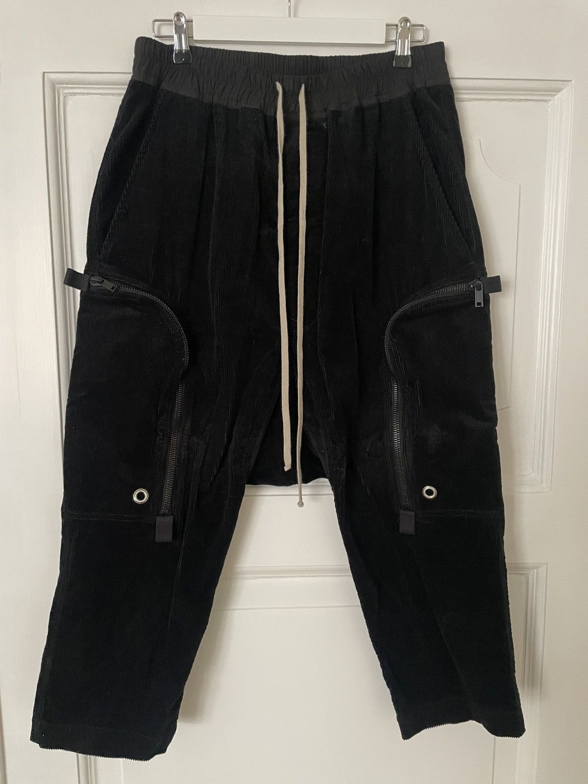 image of Rick Owens x Rick Owens Drkshdw Bauhaus Cropped Cord Cargo in Black, Men's (Size 32)