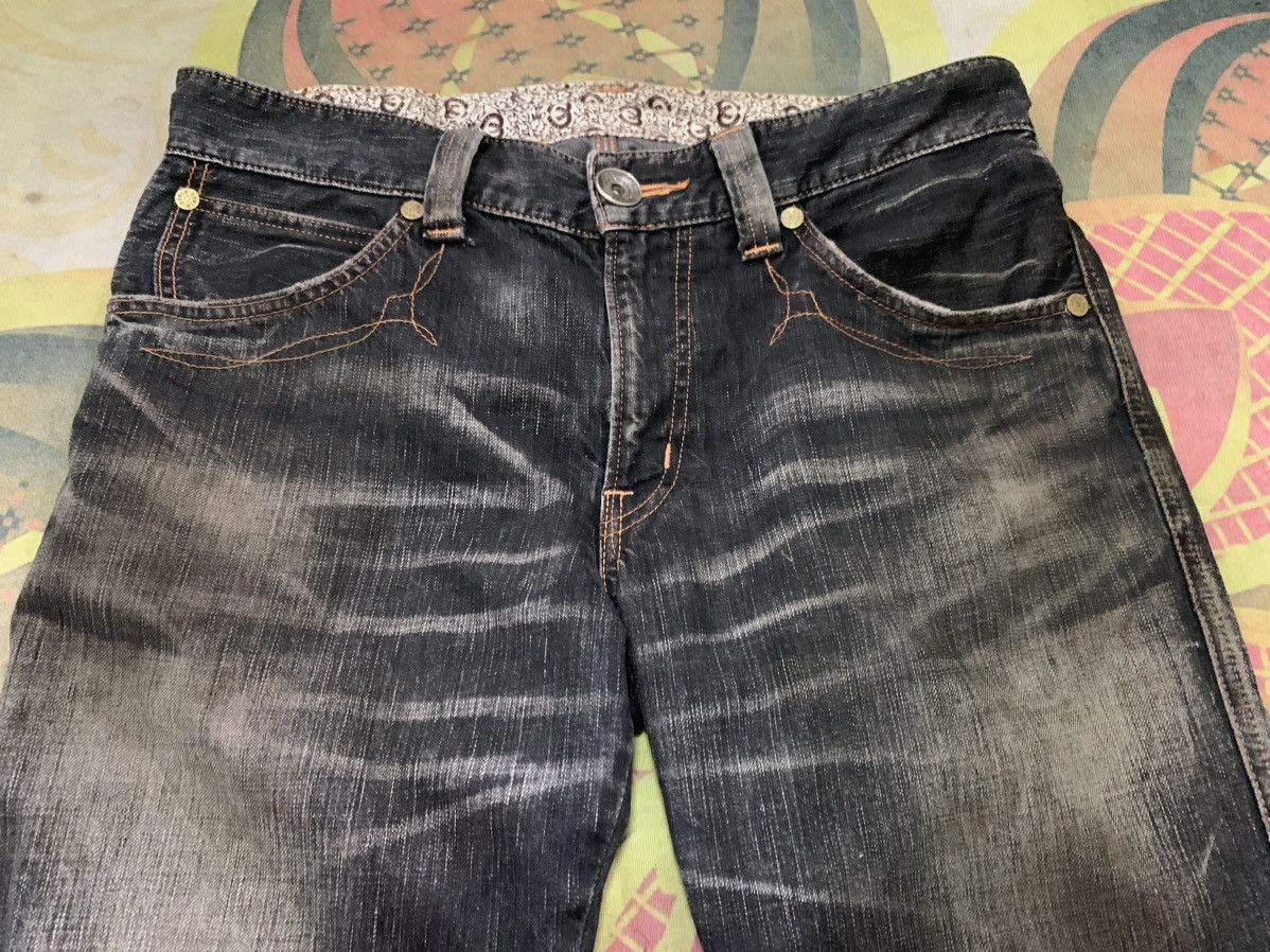 Edwin Vintage Edwin Blue Trip distressed jeans Size US 34 / EU 50 - 6 Thumbnail