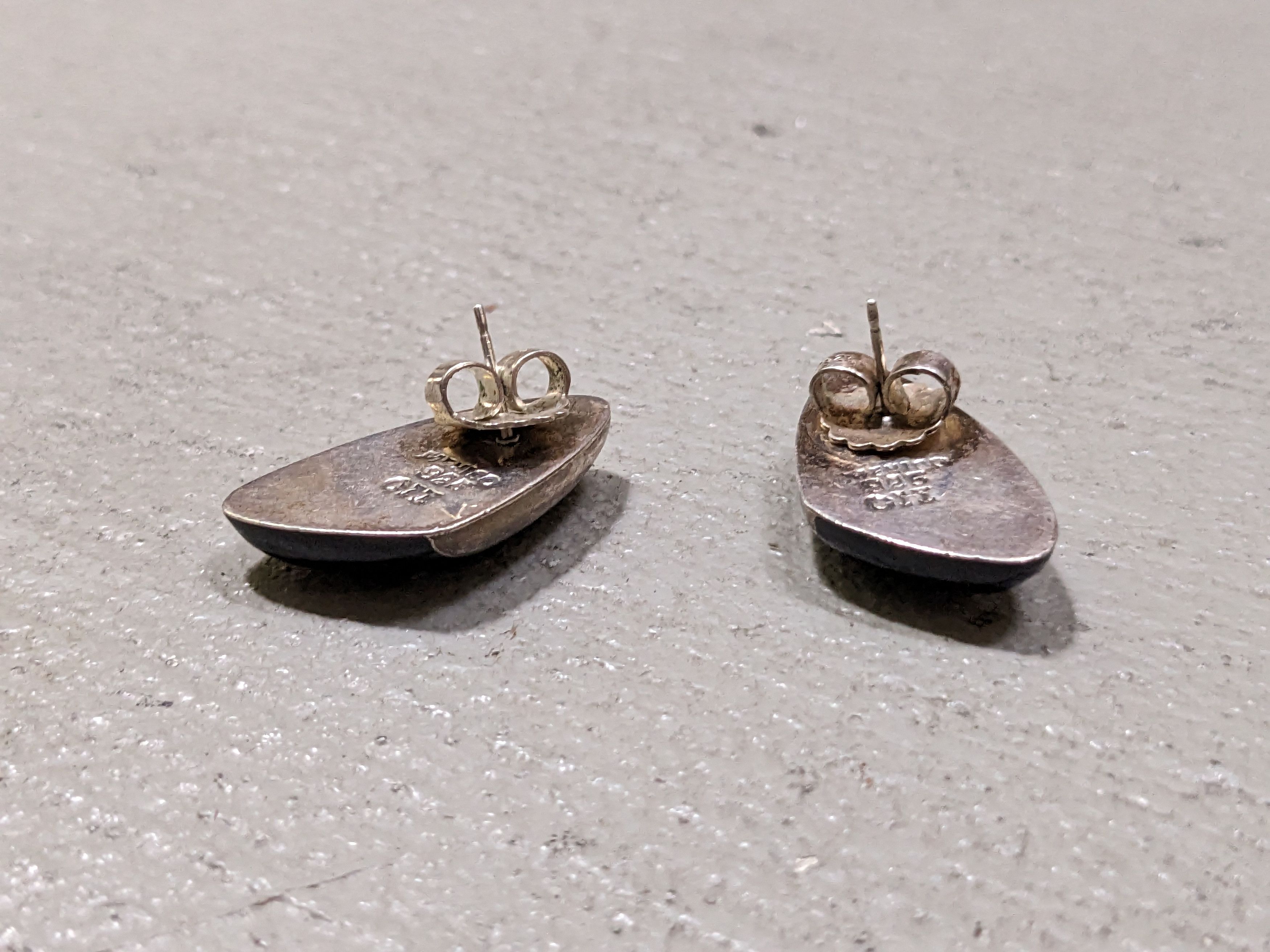 Jewelry Vintage Sterling Silver Earrings Mid Century Modern Triangle Size ONE SIZE - 8 Thumbnail