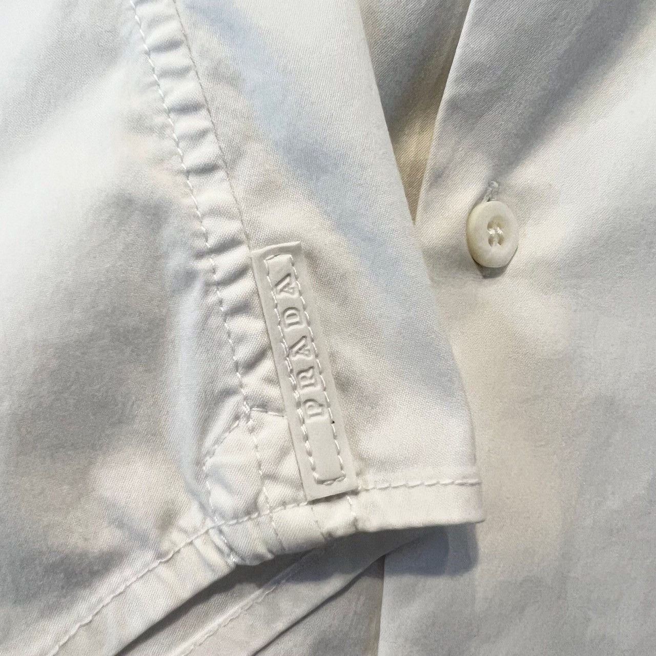 Prada 2000s PRADA RED LABEL WHITE COLLARED SHORT SLEEVE BUTTON UP Size M / US 6-8 / IT 42-44 - 5 Thumbnail