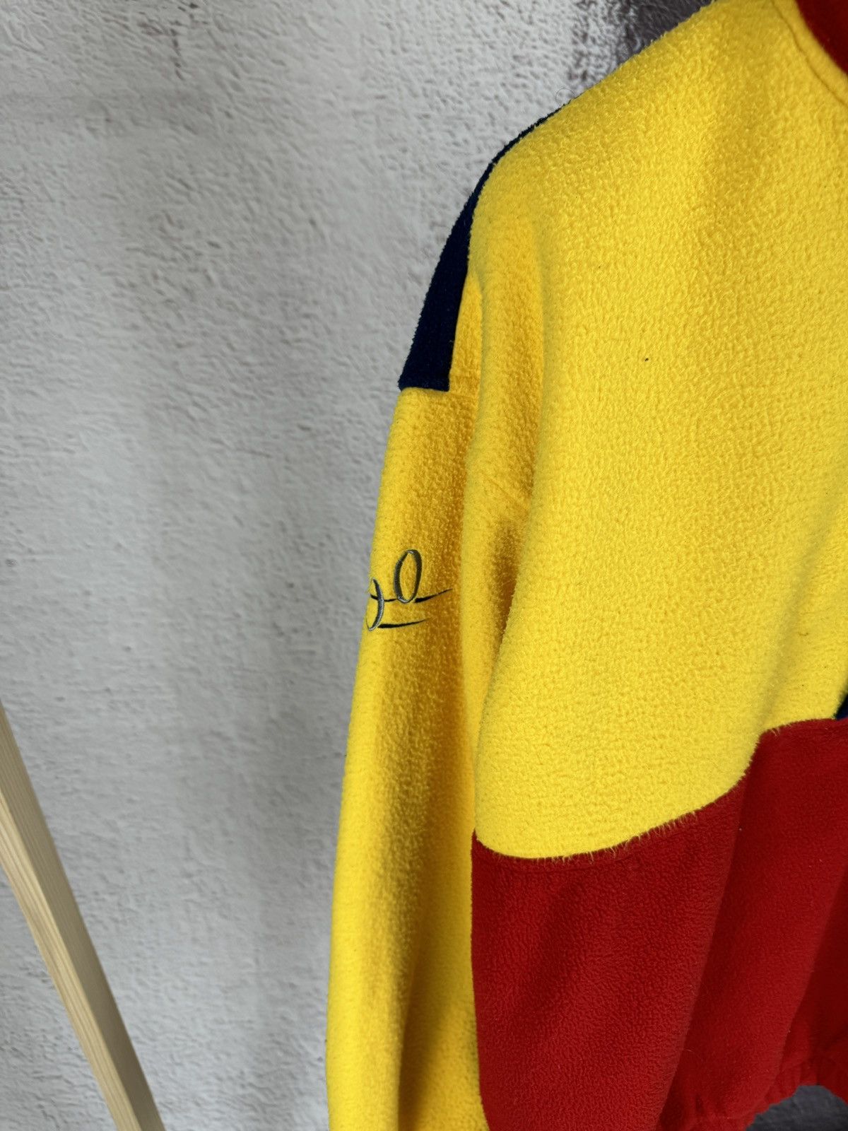Formula 1 Stand 21 vintage Renault Sport Suisse racing snap T fleece Size US XL / EU 56 / 4 - 10 Thumbnail