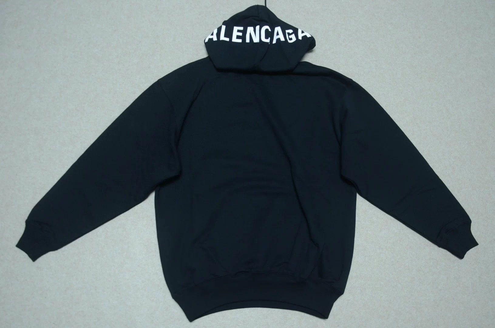 Balenciaga Balenciaga big logo black oversized hoodie XS Size US XS / EU 42 / 0 - 5 Thumbnail