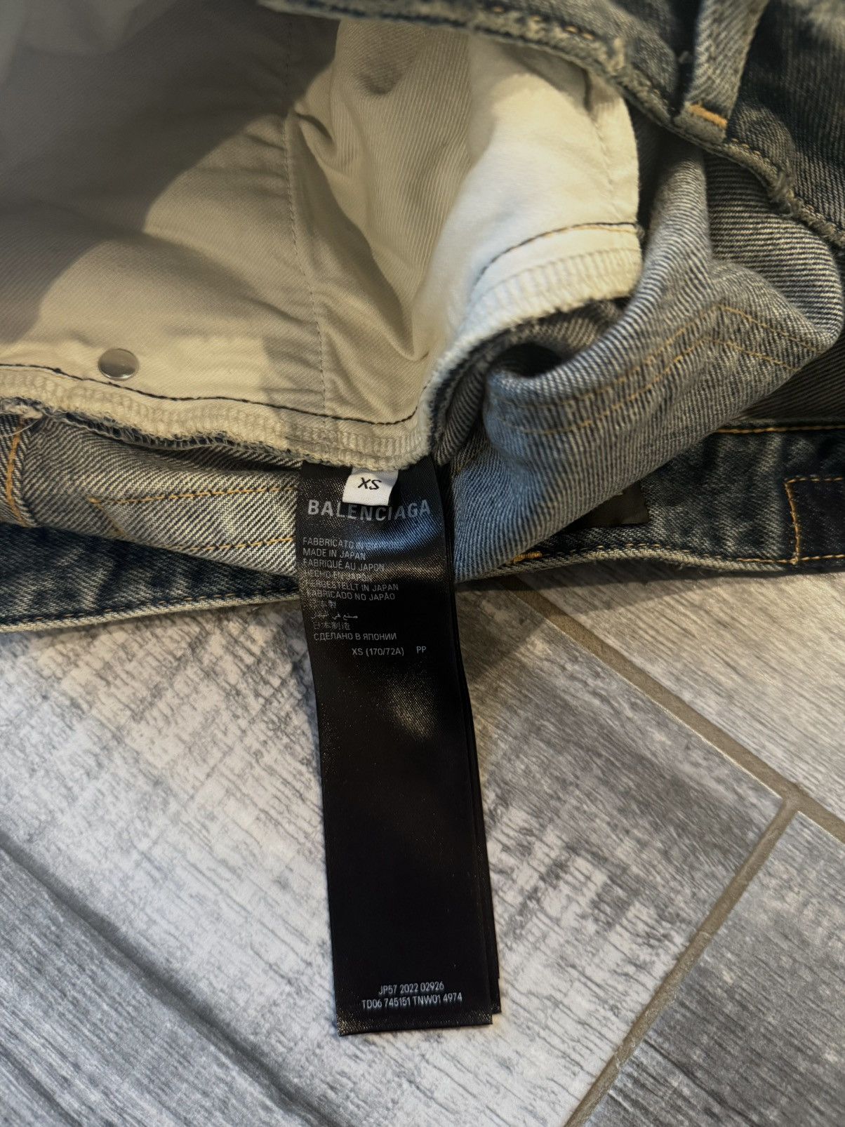 Balenciaga Balenciaga SS22 Oil Spill Mudwash Straight Fit Denims Size US 29 - 8 Thumbnail