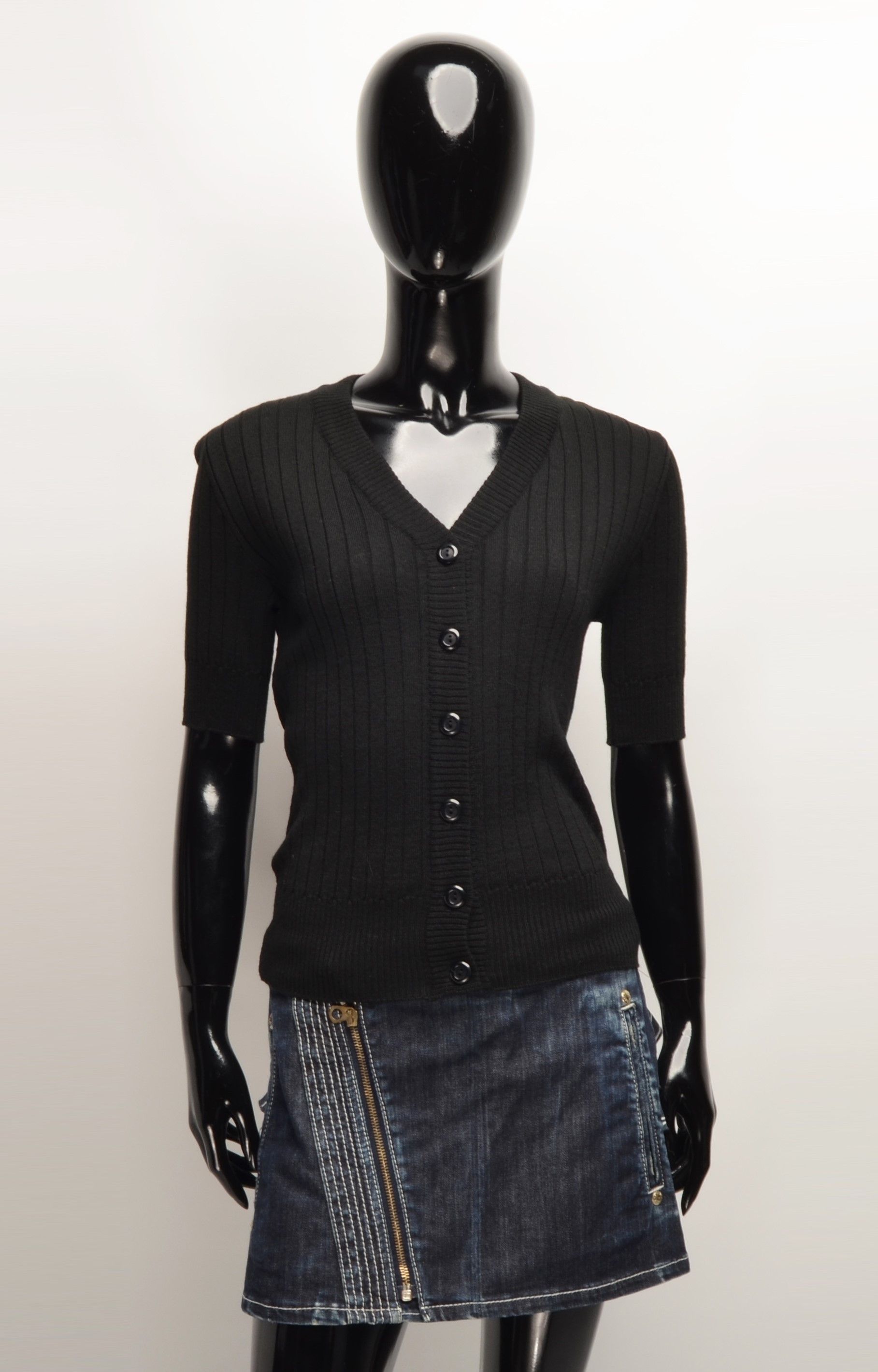 Wolford Vintage Wolford Black Rib Knit Short Sleeve Wool Cardigan Size M / US 6-8 / IT 42-44 - 1 Thumbnail