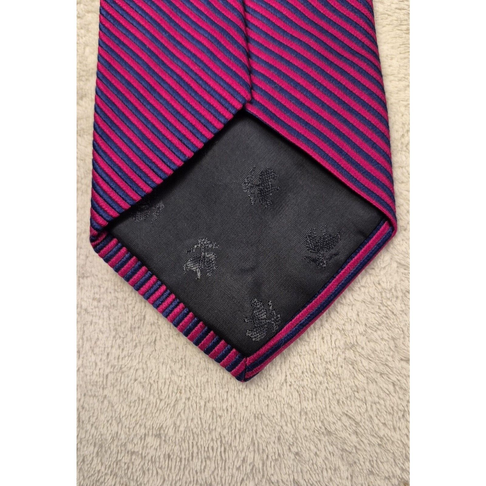 Brooks Brothers Brooks Brothers Makers Repp Silk Tie Burgandy & Navy England Size ONE SIZE - 7 Thumbnail