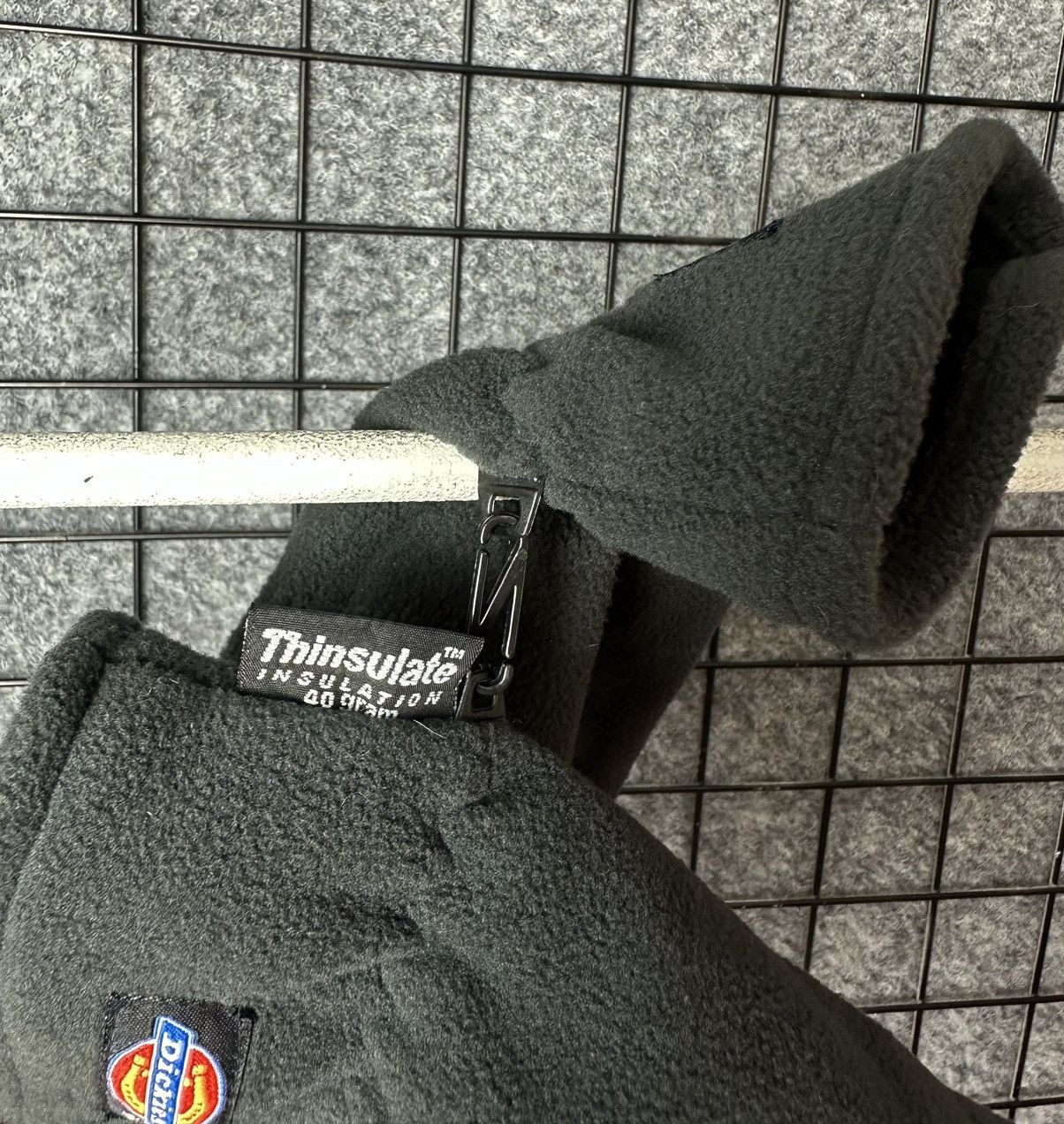 Dickies Dickies Outdoor Logo Fleece Insulated Gloves Size OS Size ONE SIZE - 4 Thumbnail