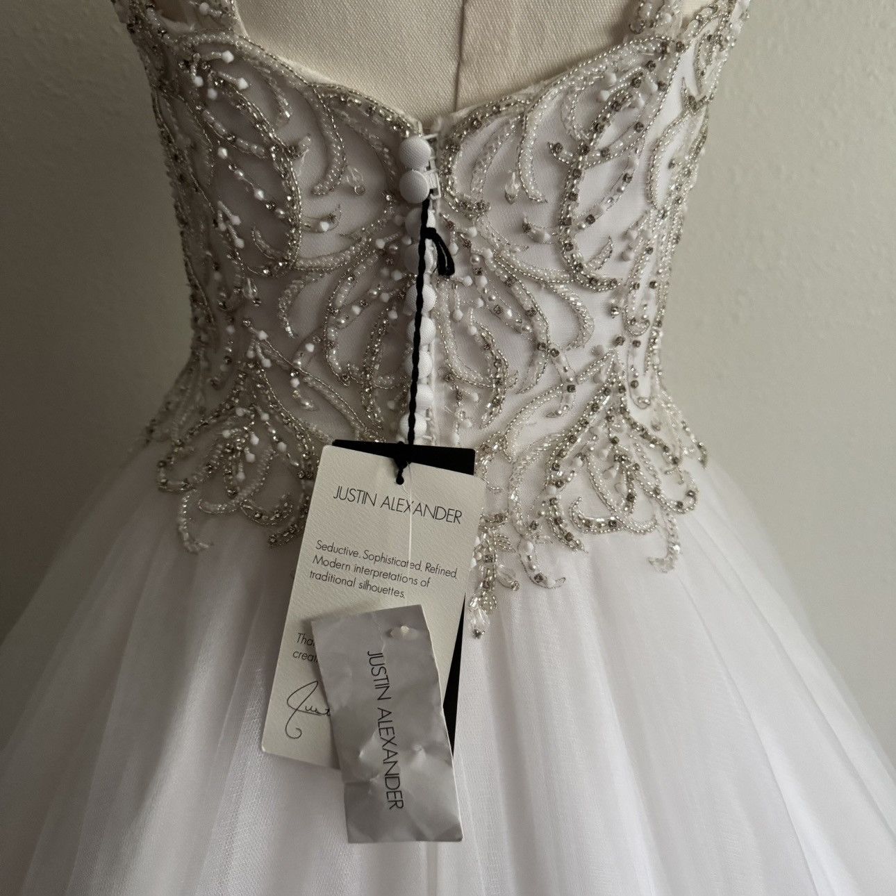 Other JUSTIN ALEXANDER White Silver Beaded Tulle Wedding Dress Size M / US 6-8 / IT 42-44 - 15 Thumbnail