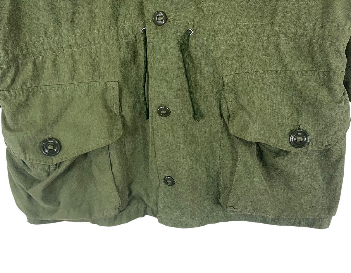 Vintage VINTAGE MILITARY CANADA OLIVE GREEN BUTTON SHIRTS Size US M / EU 48-50 / 2 - 6 Thumbnail