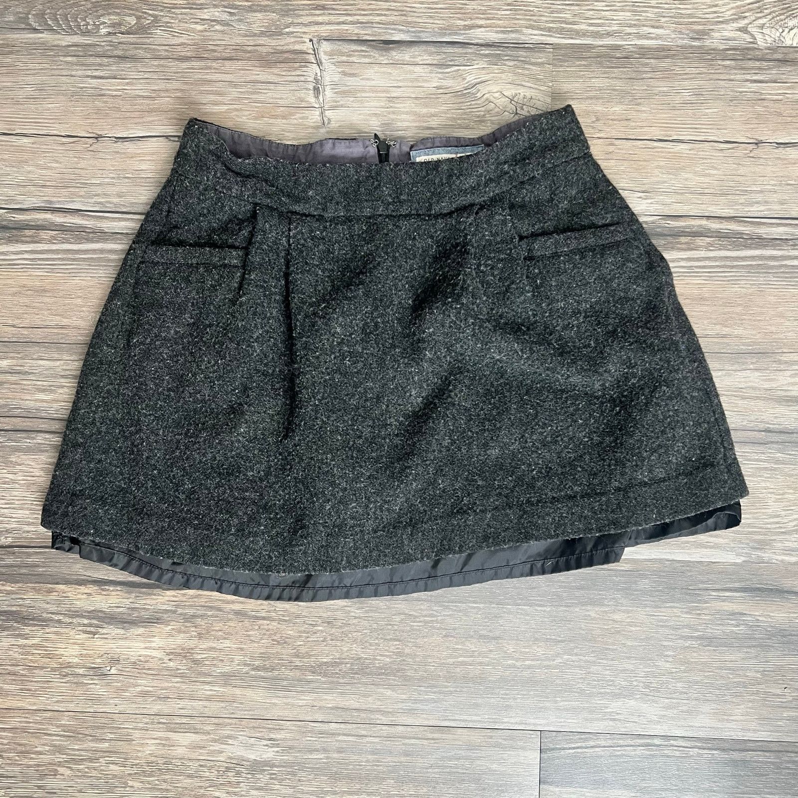 Old Navy Old Navy Wool Skirt Size 27" / US 4 / IT 40 - 1 Thumbnail