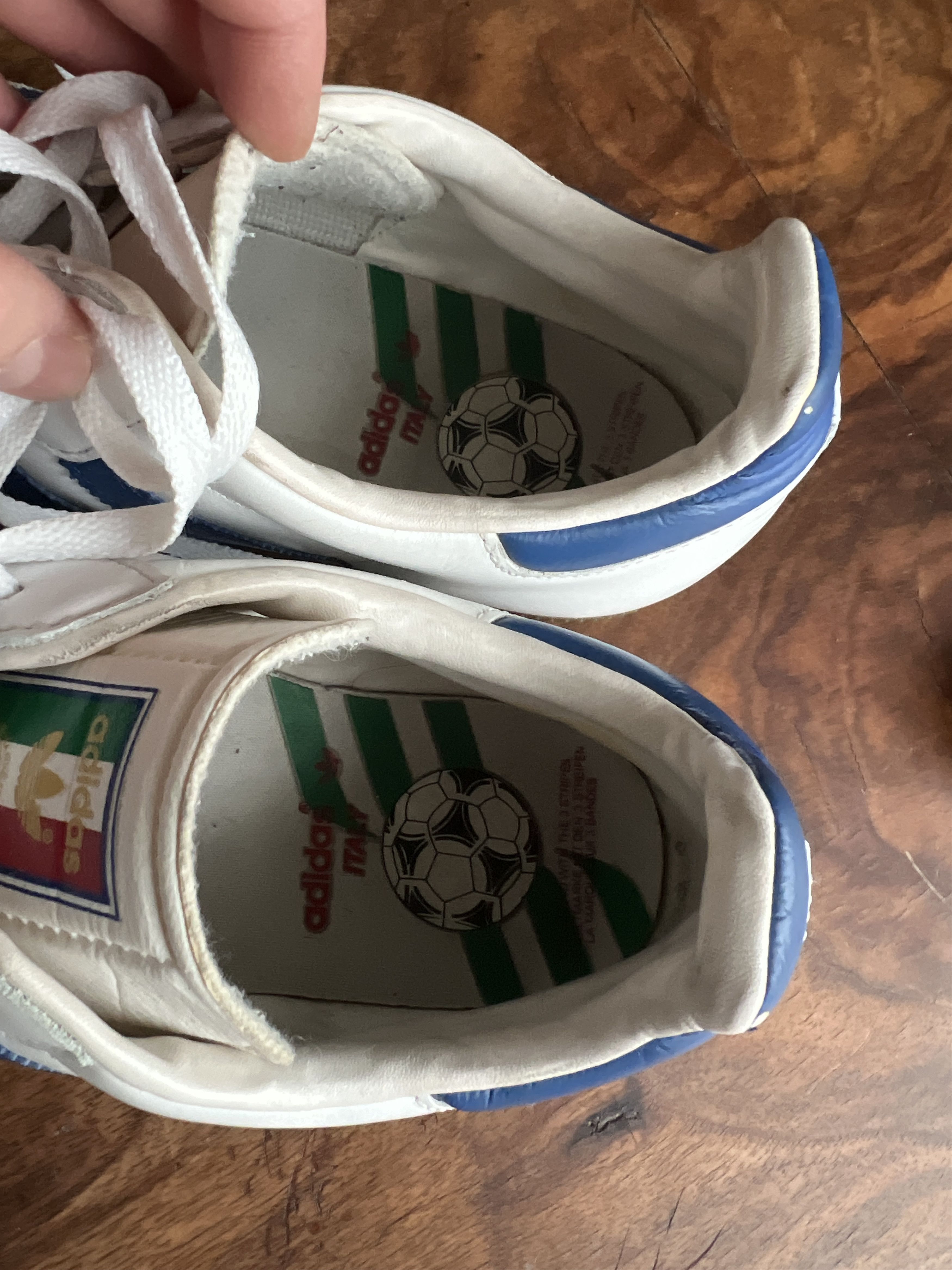 Adidas Crazy rare! Adidas Originals Samba Italy football sneakers Size US 10 / EU 43 - 8 Thumbnail