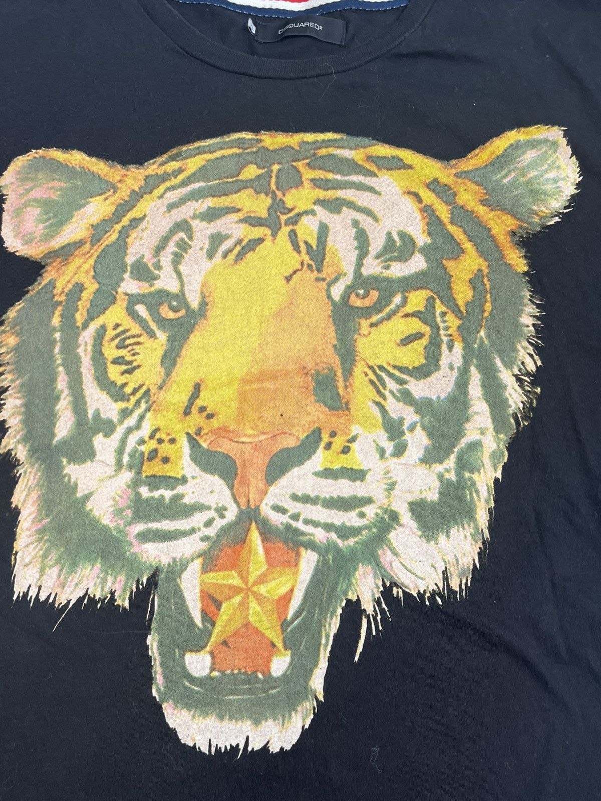 Dsquared2 × Vintage Vintage Y2K Disquared 2 tiger big logo tee size XL Size US XL / EU 56 / 4 - 4 Thumbnail