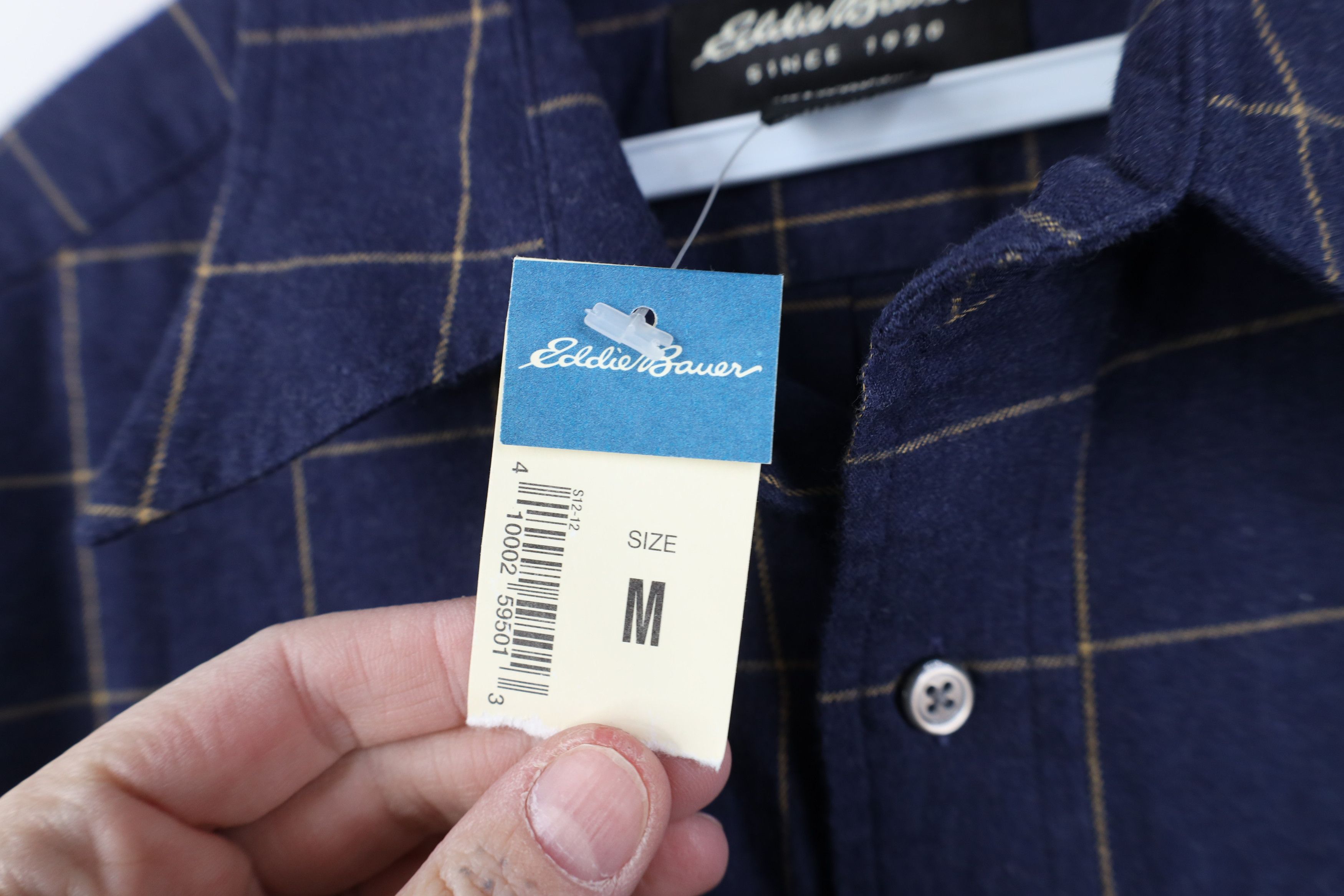 Eddie Bauer Deadstock Vintage 90s Eddie Bauer Collared Button Shirt Blue Size US M / EU 48-50 / 2 - 5 Thumbnail
