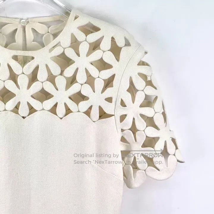 Valentino Valentino White floral openwork crew neck short-sleeved d Size XS / US 0-2 / IT 36-38 - 3 Thumbnail