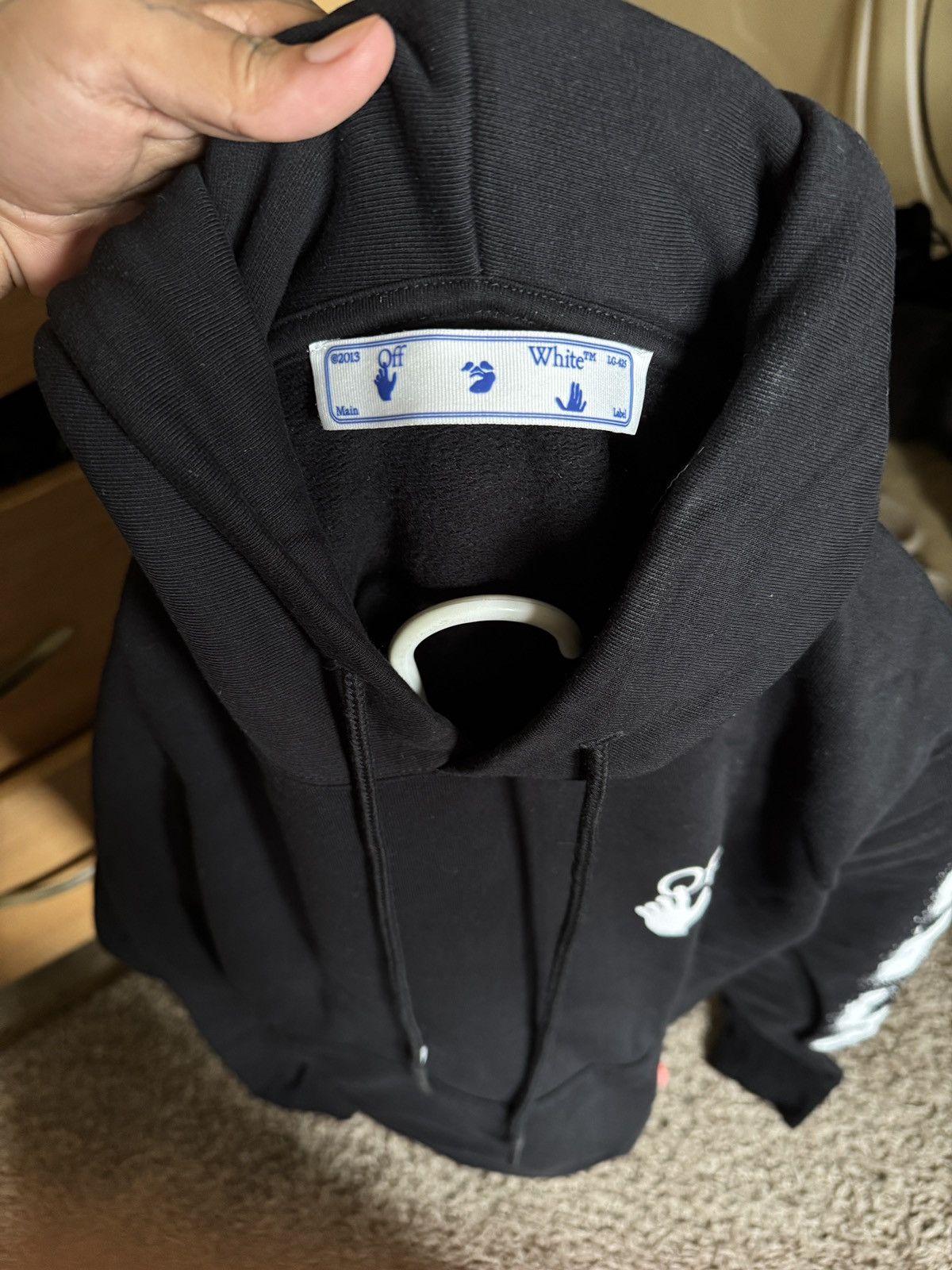 Off-White Off-White Spray Marker Slim Hoodie L Size US L / EU 52-54 / 3 - 7 Thumbnail