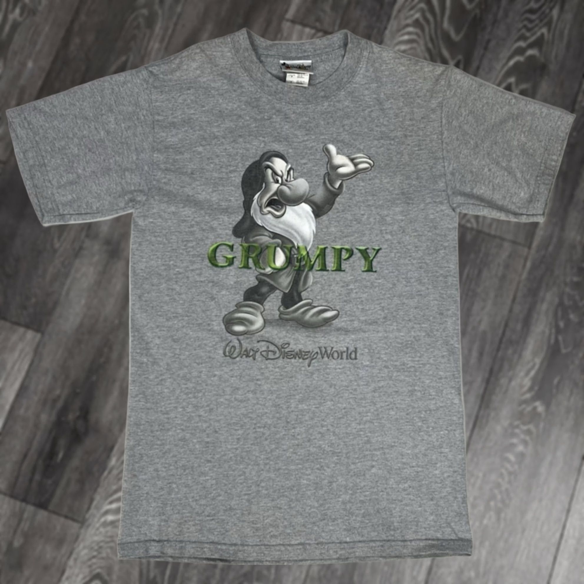 Disney VINTAGE Disney Grumpy Graphic T-shirt Men Small Gray Short Sleeve Size US S / EU 44-46 / 1 - 1 Thumbnail