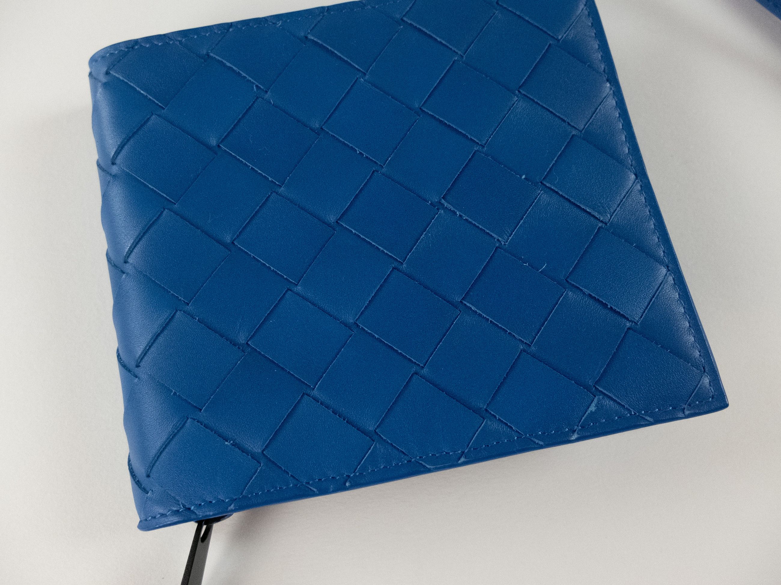Bottega Veneta BOTTEGA VENETA blue intrecciato leather strap zip wallet q Size ONE SIZE - 2 Thumbnail