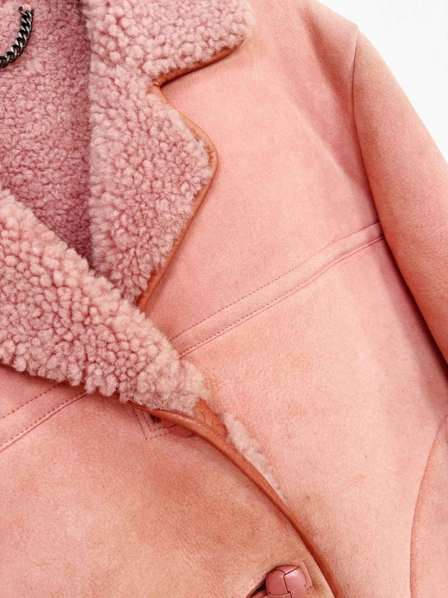 Burberry Authentic Burberry shearling coat Size US M / EU 48-50 / 2 - 3 Thumbnail