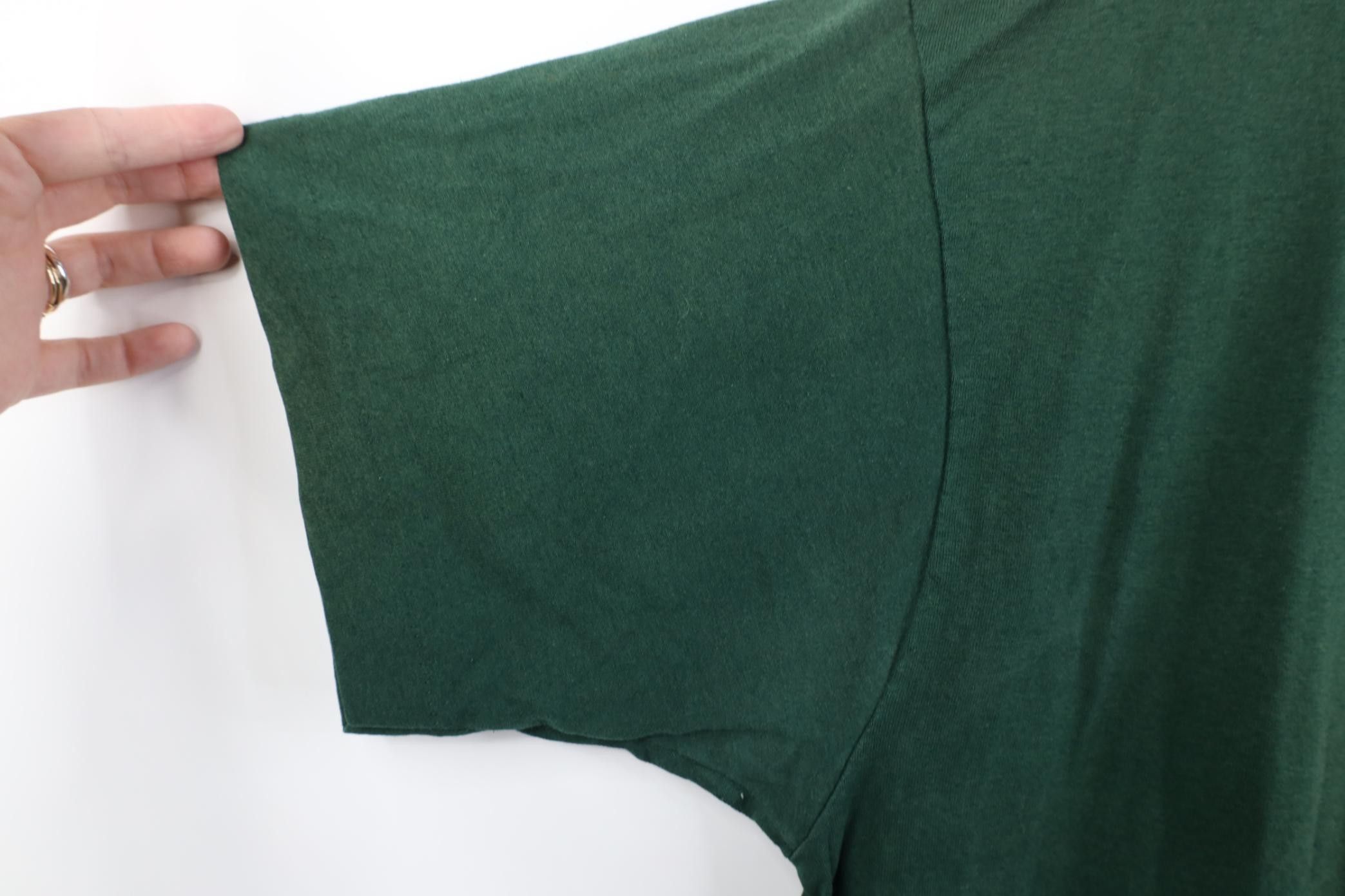 Vintage Vintage 90s Streetwear Pocket Short Sleeve T-Shirt Green USA Size US XL / EU 56 / 4 - 8 Thumbnail