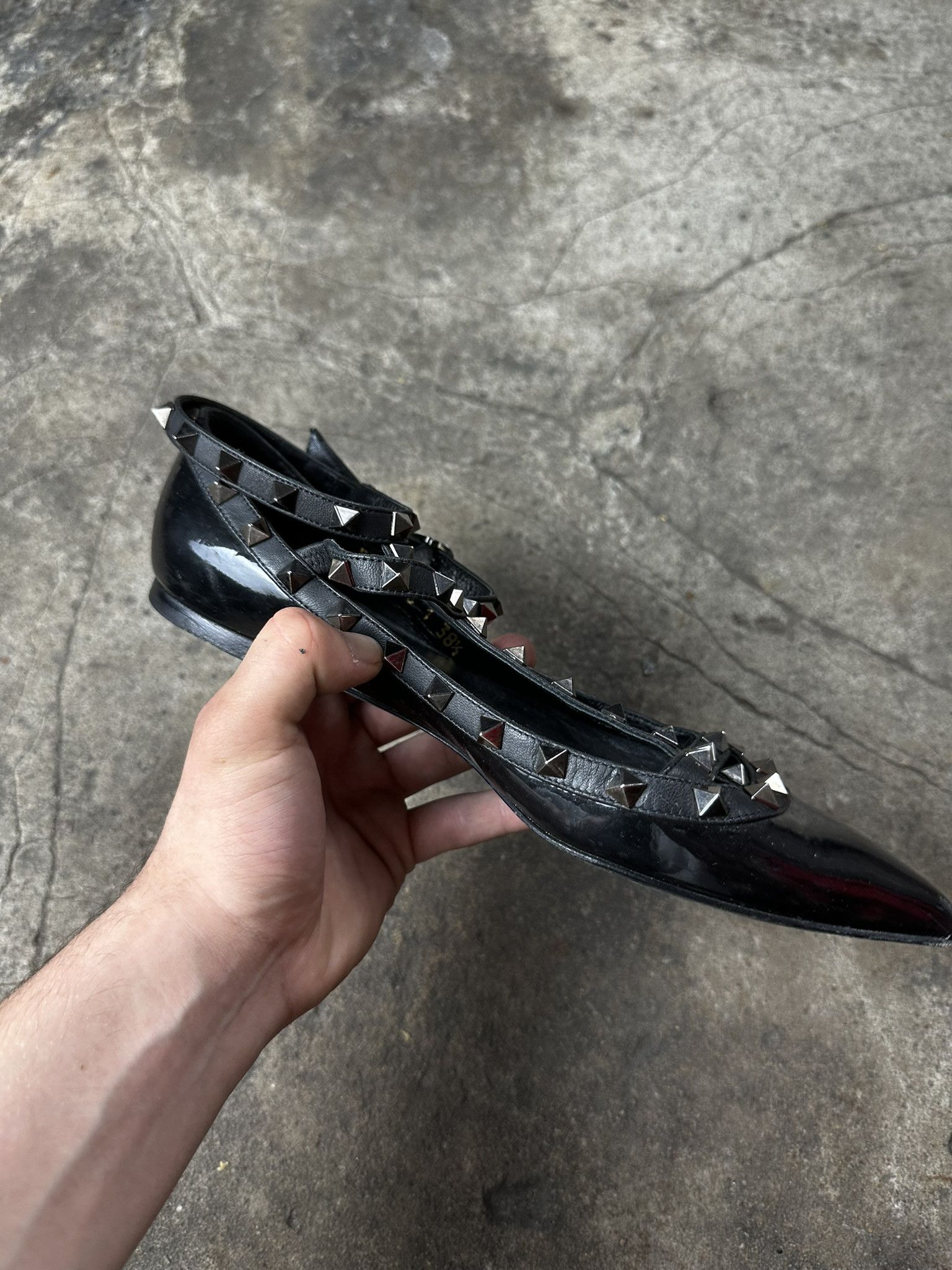 Valentino Valentino Garavani Rockstud Ballet Flats Size US 8.5 / IT 38.5 - 6 Thumbnail