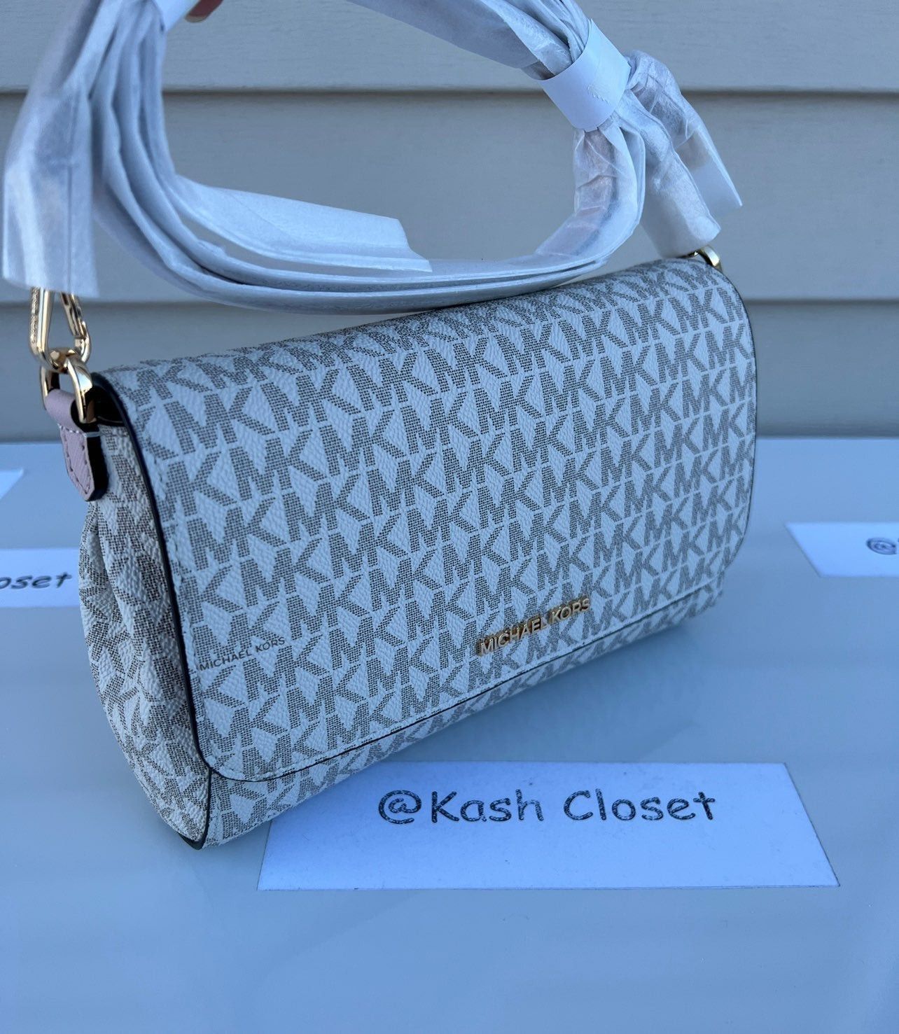 Michael Kors Michael Kors Clutch Crossbody Convertible JetSet Medium