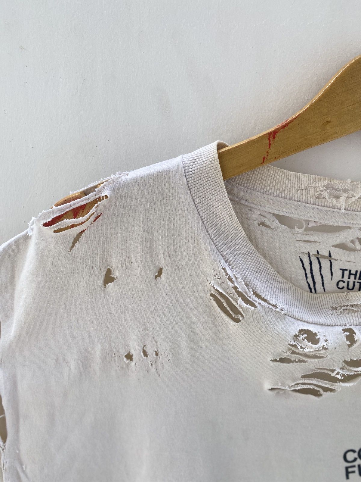 Comme Des Fuck Down Vintage Comme des Fuckdown Thrashed Grunge Tshirt Size US M / EU 48-50 / 2 - 6 Thumbnail