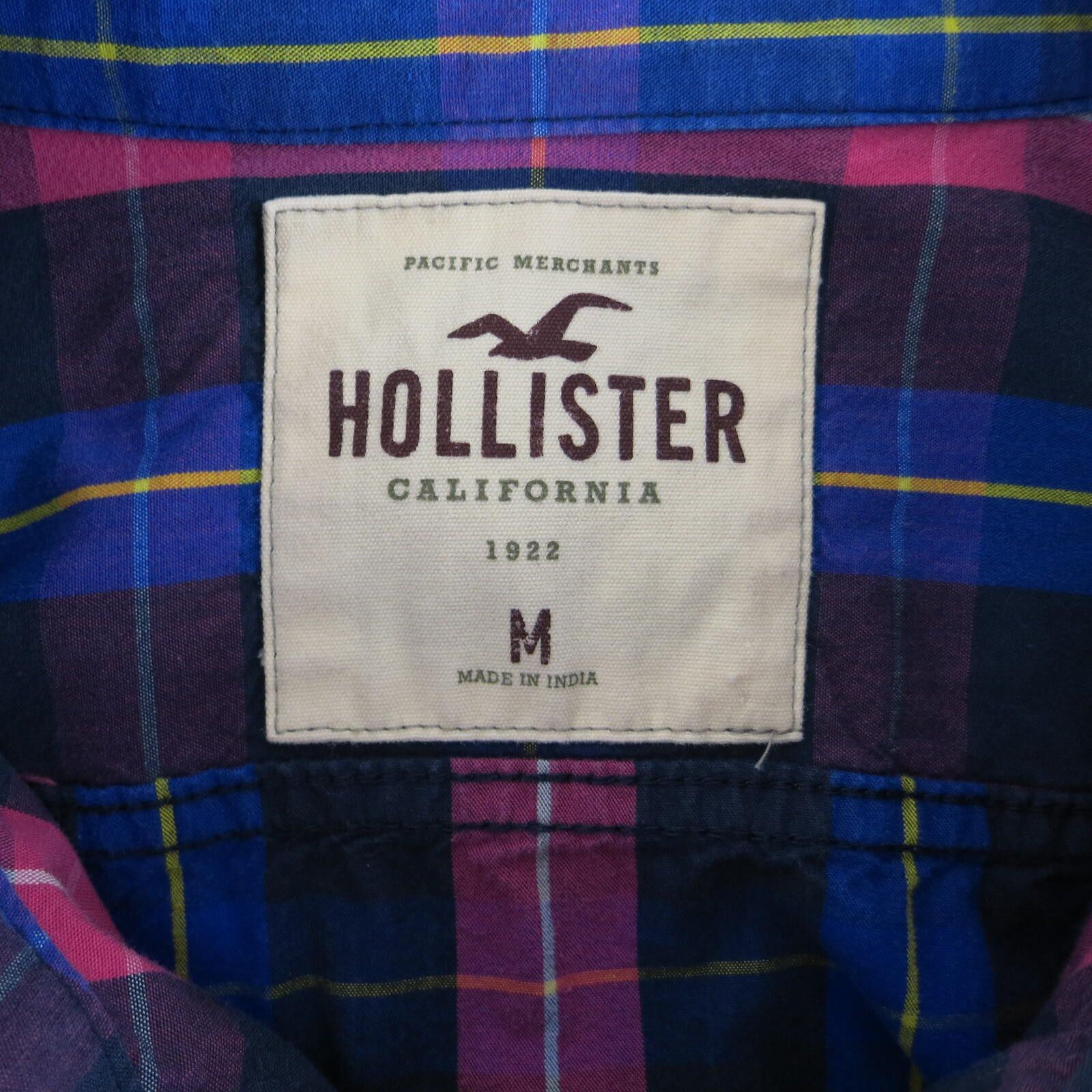 Hollister Hollister Men's Medium Blue and Pink Plaid Button-Up Shirt Size US M / EU 48-50 / 2 - 5 Thumbnail