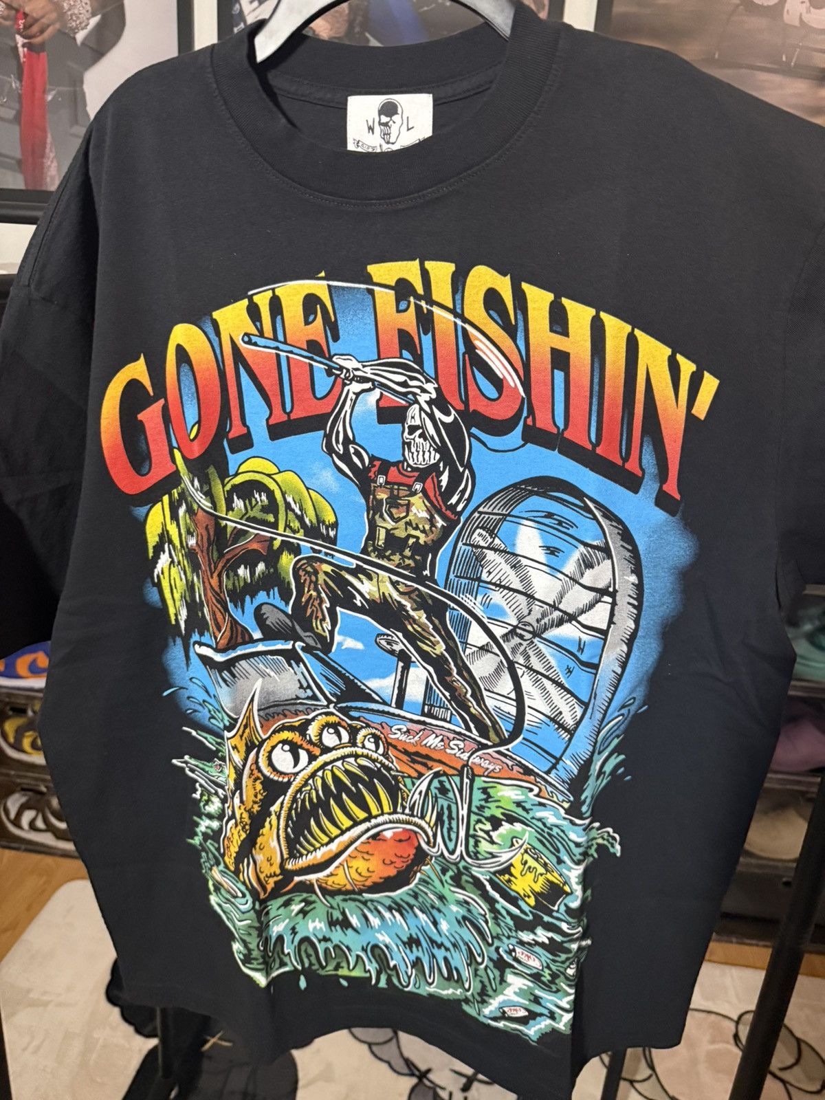 Warren Lotas Warren Lotas Gone Fishin T-shirt Size US L / EU 52-54 / 3 - 2 Thumbnail