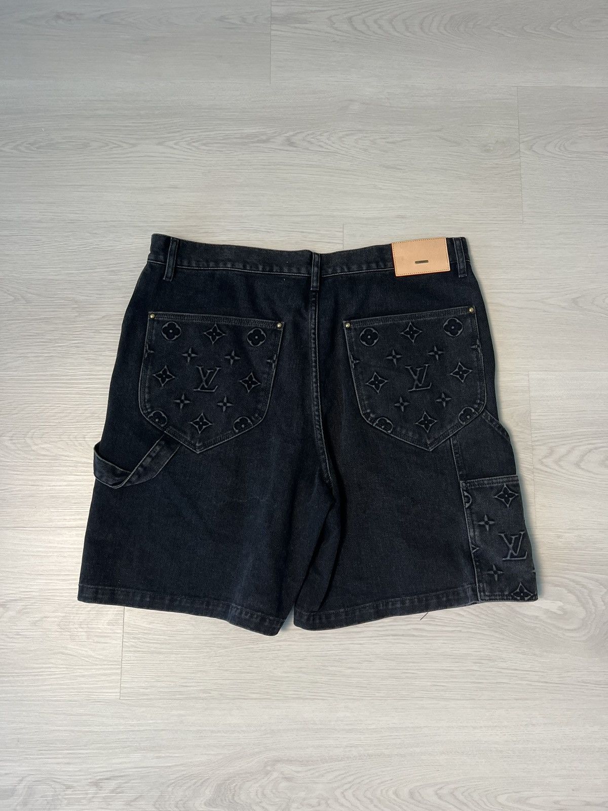 Louis Vuitton Louis Vuitton Monogram Workwear Denim Shorts Size US 36 / EU 52 - 7 Thumbnail