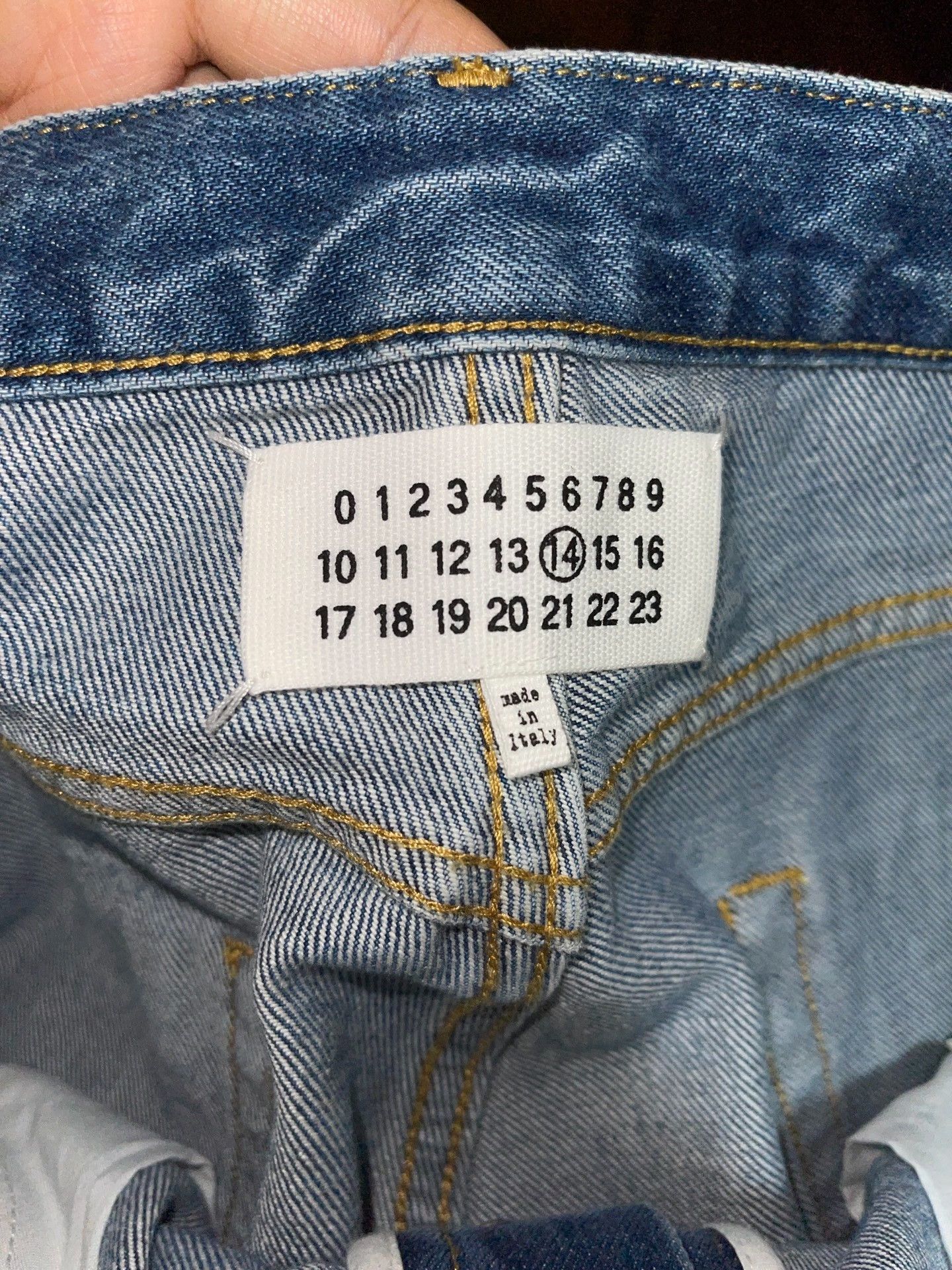 Maison Margiela Maison Margiela Jeans size 31 2501-Nextarrow Size US 31 - 7 Thumbnail