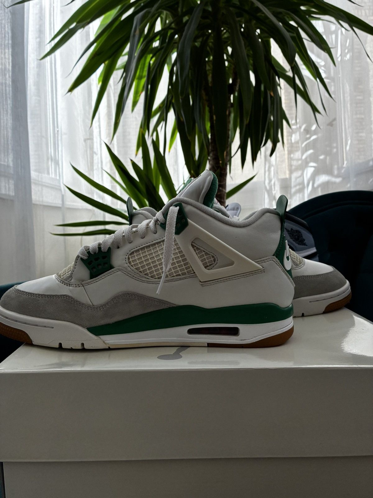 Jordan Brand Jordan 4 SB Pine Green Size US 10 / EU 43 - 7 Thumbnail