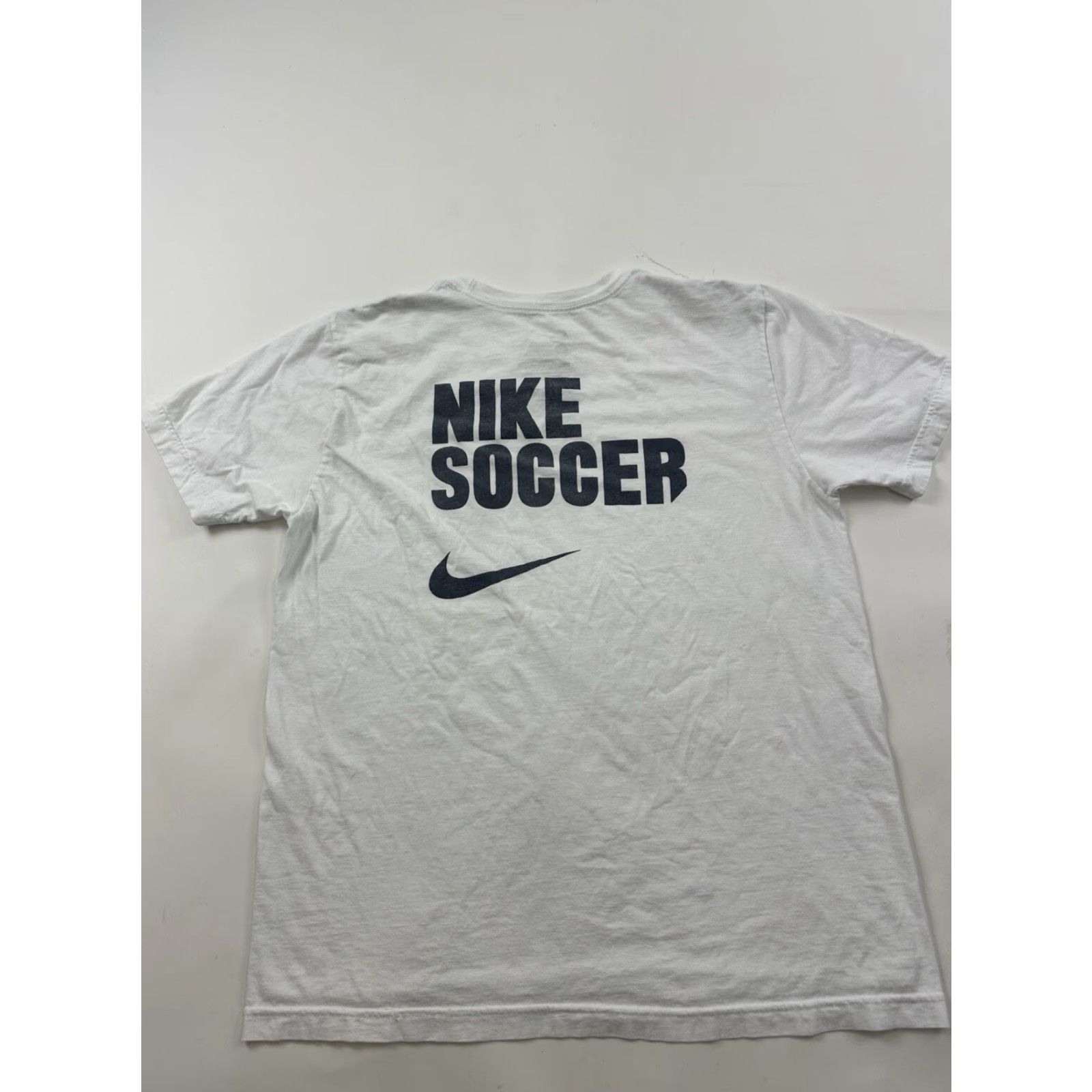 Nike Nike Shirt Mens Large White Crossfire Soccer Oregon Short Sleeve Crew Neck Size US L / EU 52-54 / 3 - 4 Thumbnail