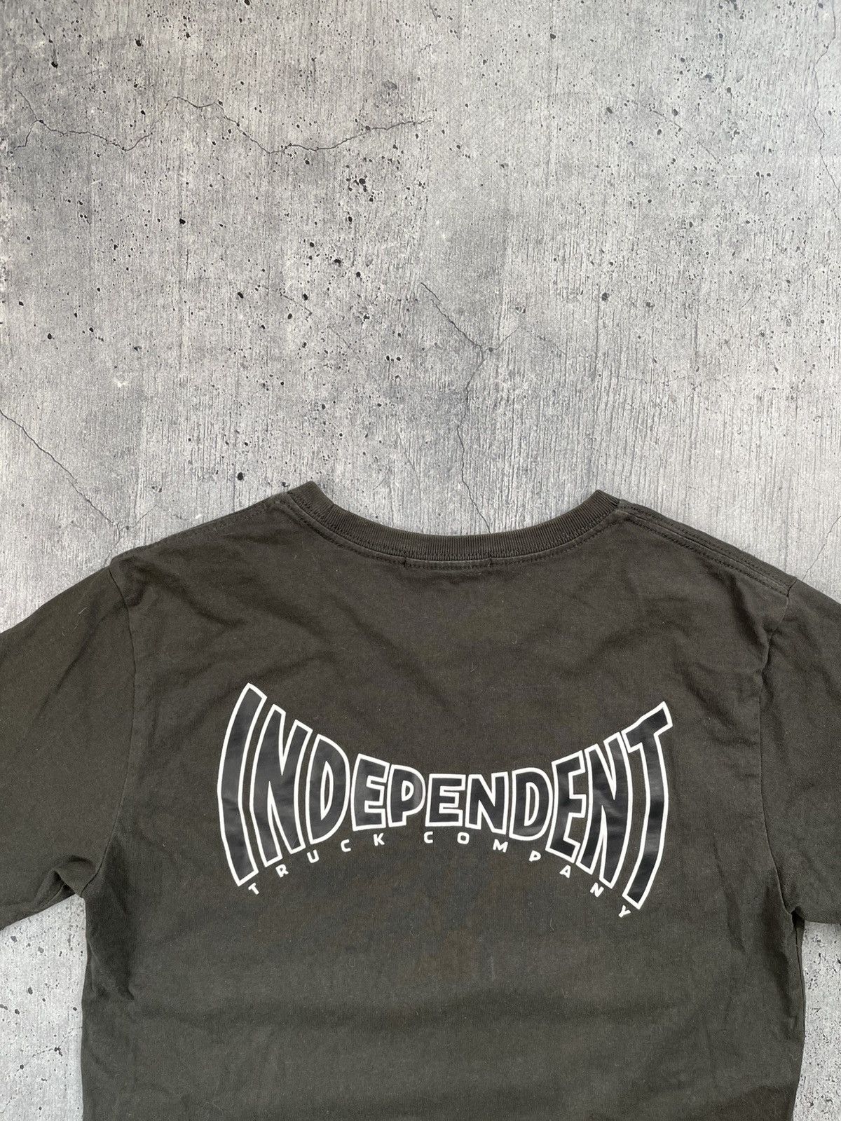 Independent Truck Co. × Vintage Vintage awesome faded INDEPENDENT T SHIRT Size US S / EU 44-46 / 1 - 2 Thumbnail