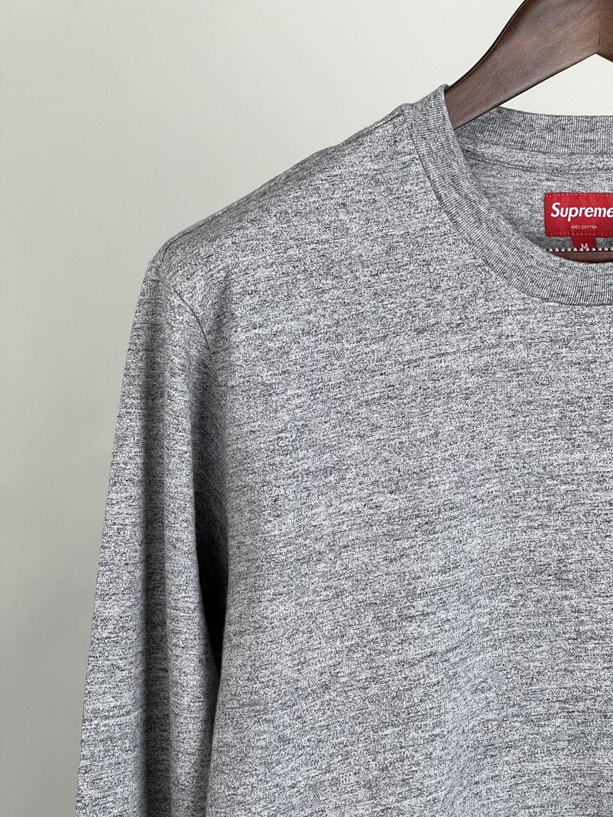 Supreme LS tee M Size US M / EU 48-50 / 2 - 7 Thumbnail