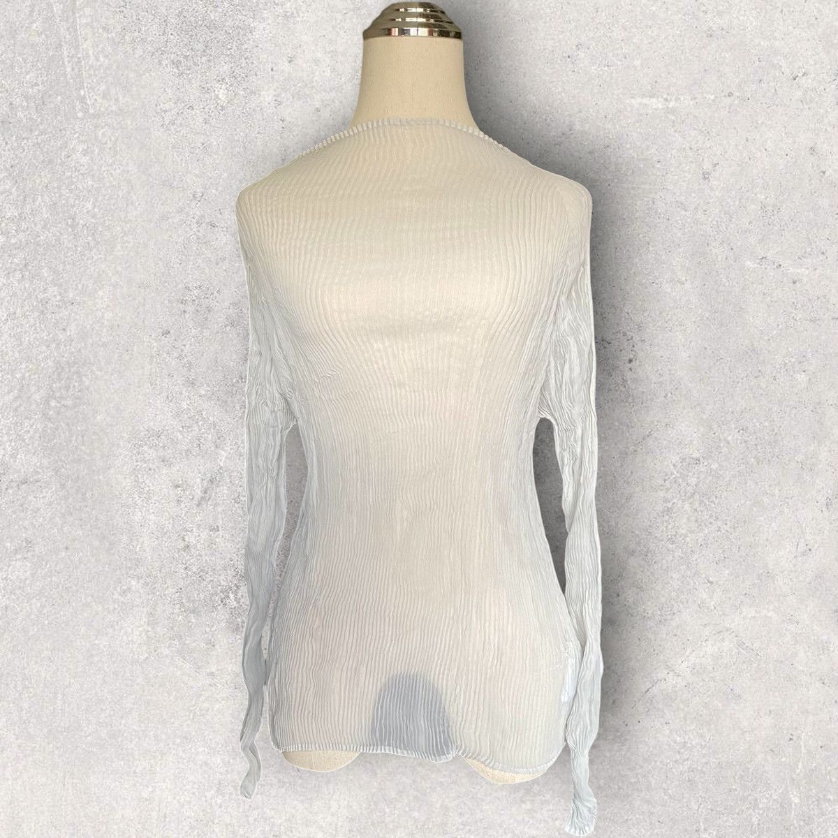 Issey Miyake Wavy Sheer pleats Twisted Blouse Size M / US 6-8 / IT 42-44 - 1 Thumbnail