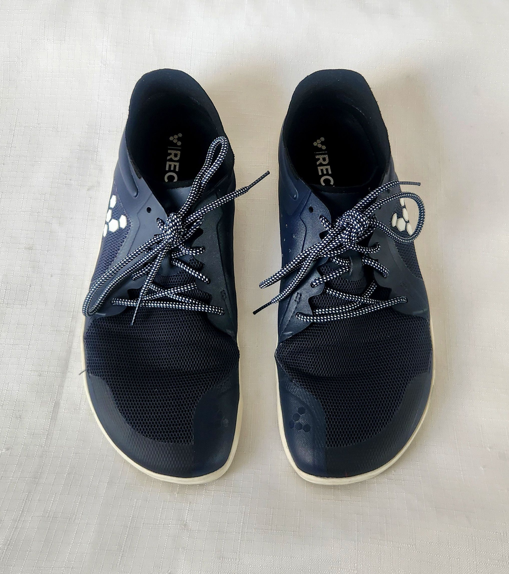 Vivobarefoot Vivobarefoot Primus Lite III Navy Blue and white SZ 40 US 7 Size US 7 / EU 40 - 4 Thumbnail