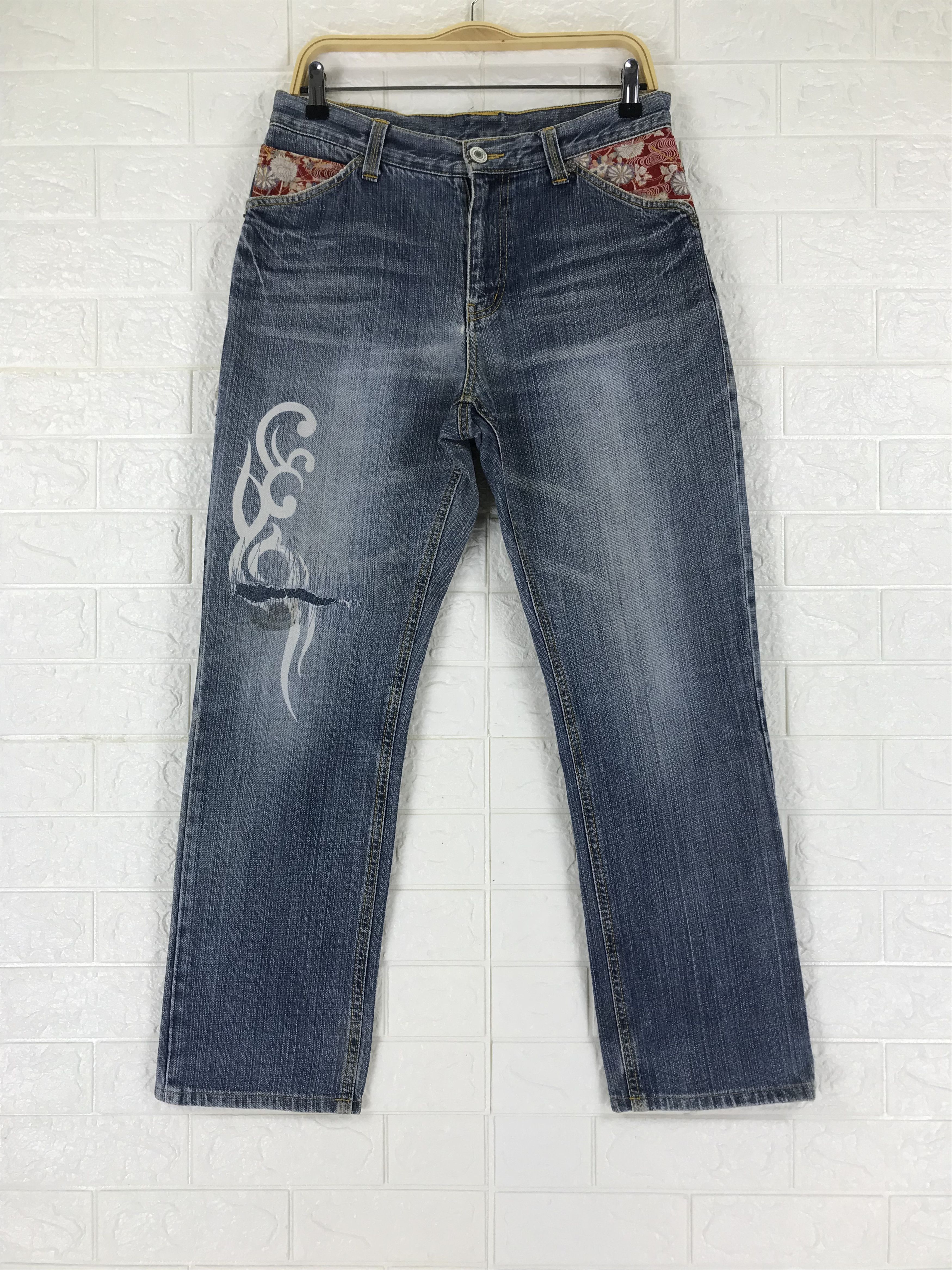 Japanese Brand Vintage Namitatsu Embroidered Sukajan Jeans Size US 31 - 5 Thumbnail