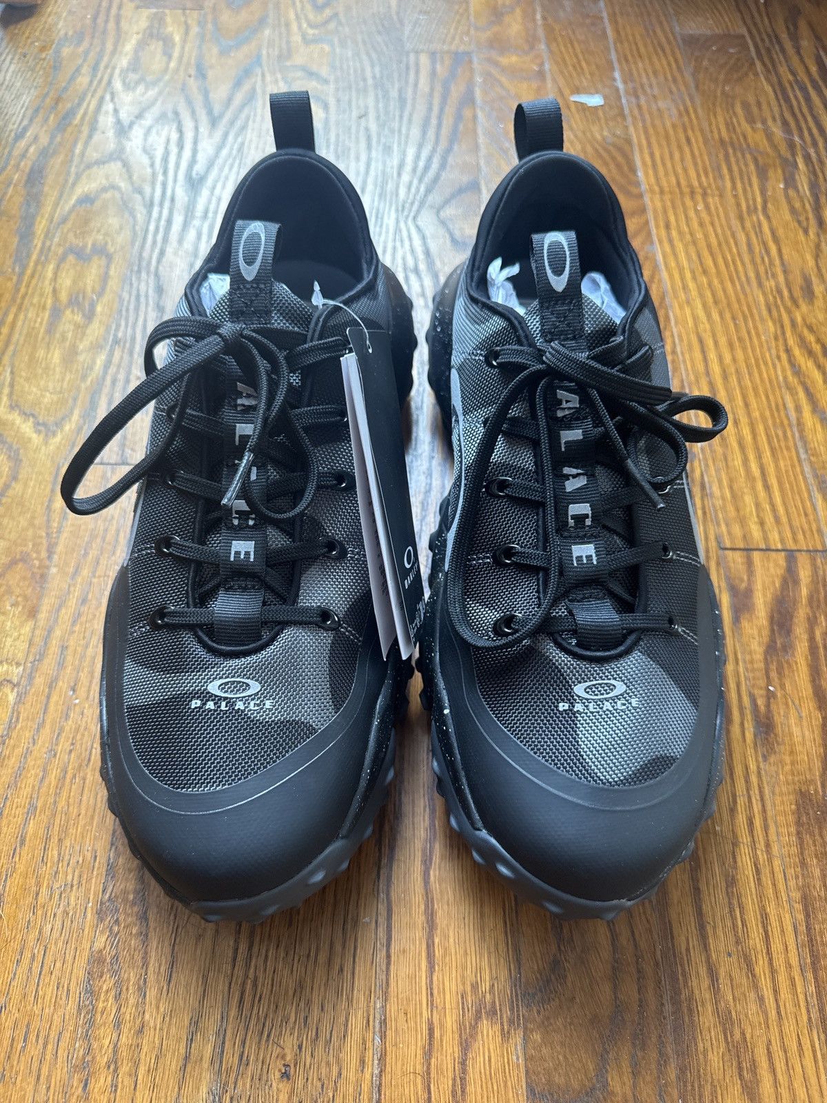 Oakley × Palace Palace x Oakley Edge Flex Sneaker NEW Size US 10 / EU 43 - 8 Thumbnail