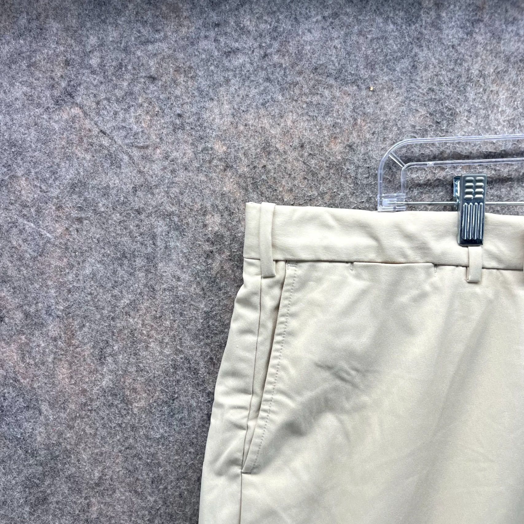 RLX Ralph Lauren RLX Ralph Lauren Shorts Mens 40 Beige Chino Flat Front Tan Khaki Size US 40 / EU 56 - 6 Thumbnail