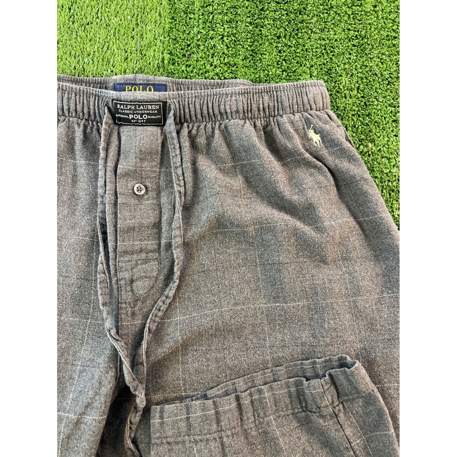 Polo Ralph Lauren Polo Ralph Lauren Mens Grey Windowpane Plaid Flannel L Size US 32 / EU 48 - 3 Thumbnail