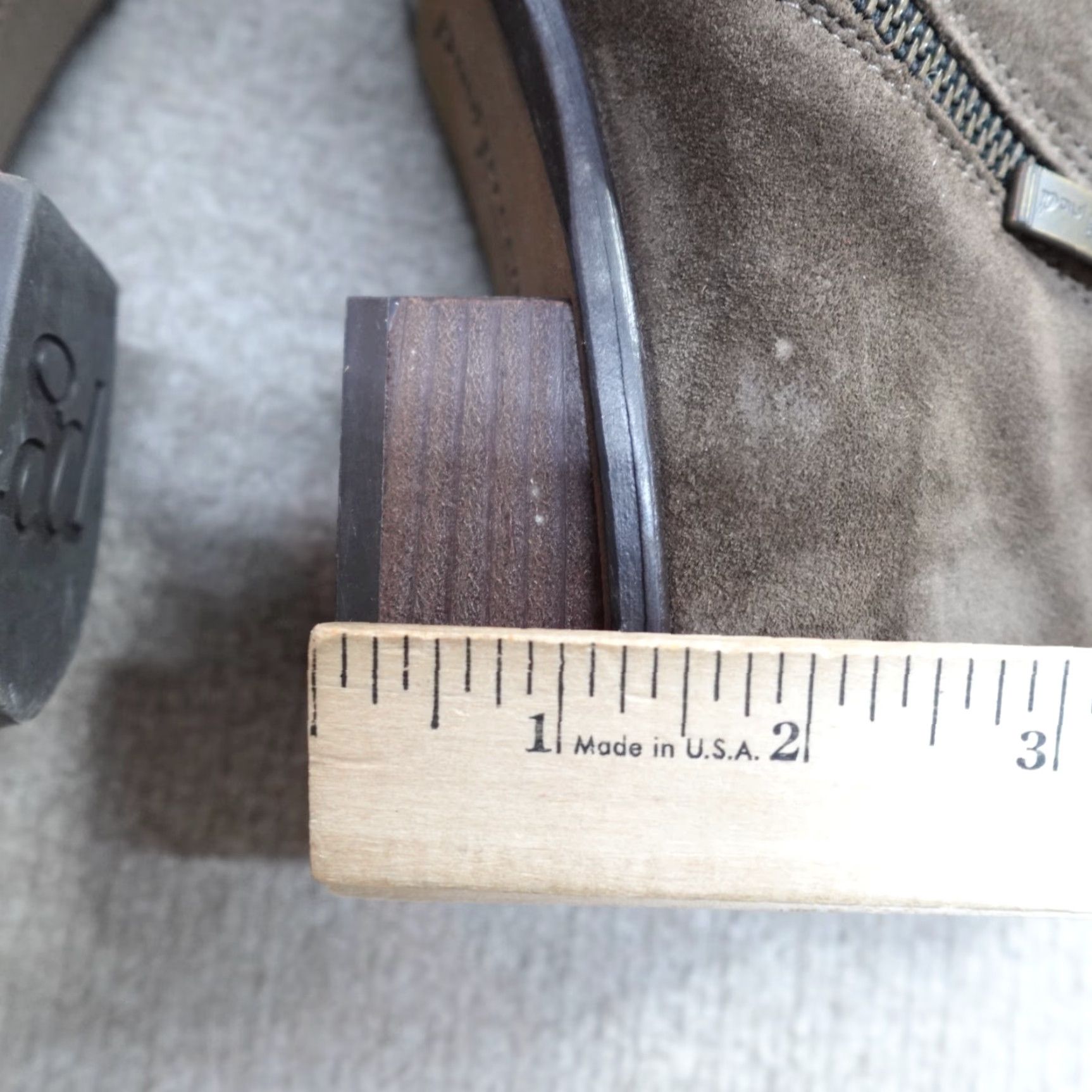 Vintage VINTAGE Paul Green Women's Boots 7 Brown Nubuck Side Zips Leather Lining Leather Insole 1-1.9in Heel Block Ankle Zip Austria Boots Women Size US 7 / IT 37 - 6 Thumbnail