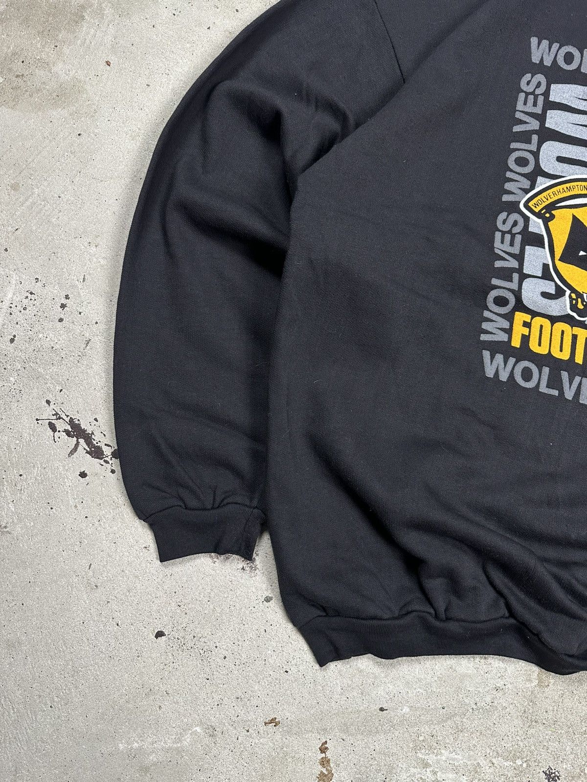 Vintage Vintage 90s Wolverhampton Wanderers Wolves Black Crewneck Size US XL / EU 56 / 4 - 3 Thumbnail