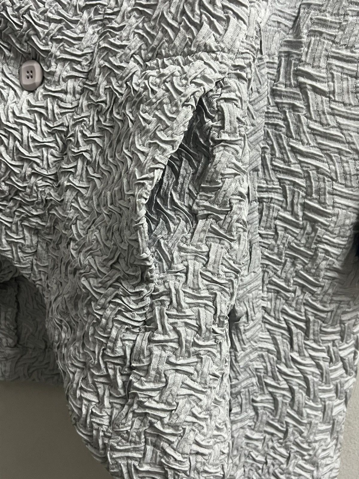 Pleats Please Issey Miyake ISSEY MIYAKE Pleats Top grey size 2 Size M / US 6-8 / IT 42-44 - 3 Thumbnail