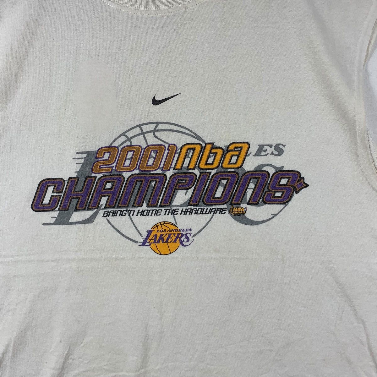 Nike Vintage NIKE NBA LAKERS 2001 Basketball Champion Tank Top Size US M / EU 48-50 / 2 - 4 Thumbnail