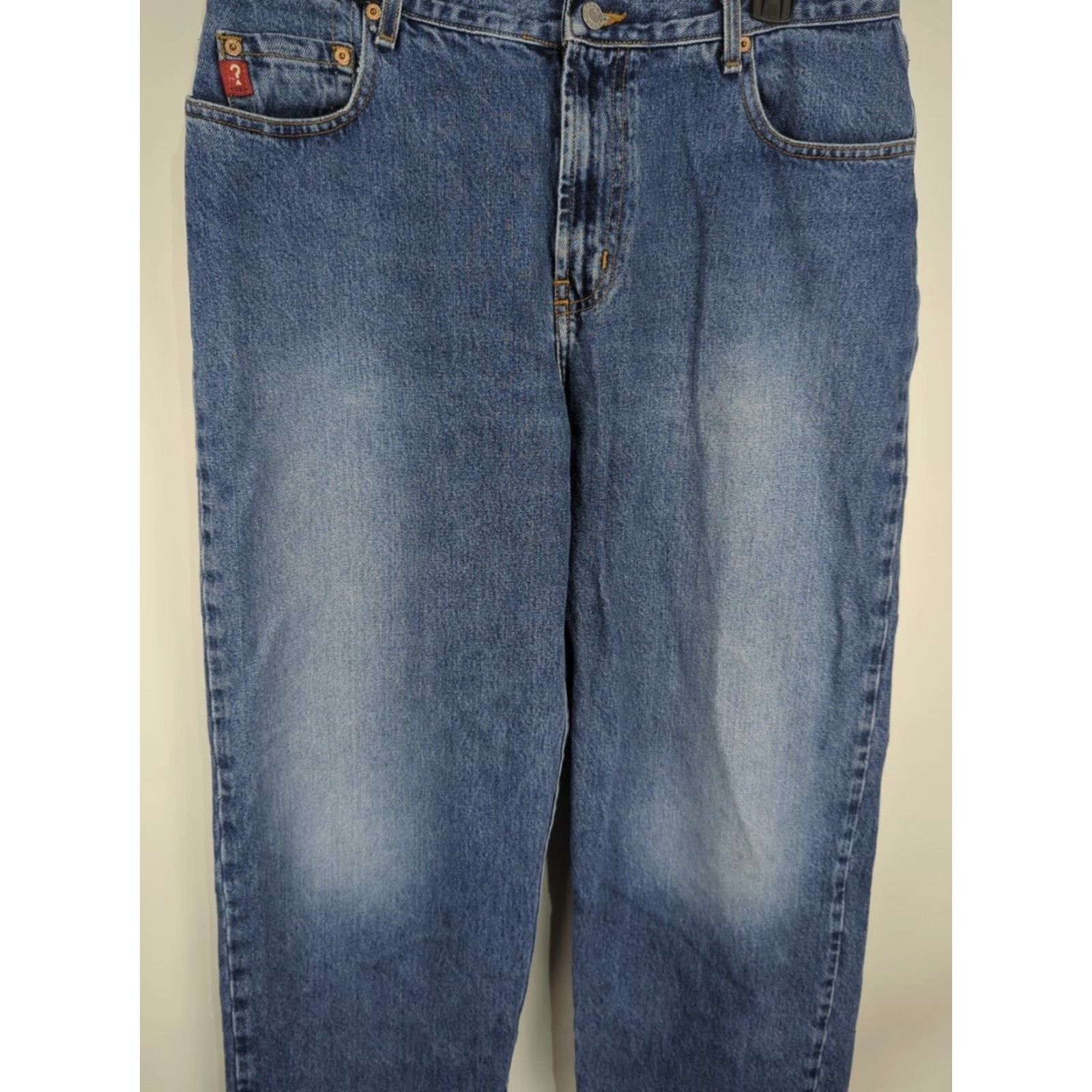 Guess VINTAGE Guess USA Men's Blue Jeans Relaxed Baggy Denim 36x34 Medium Wash Jeans Mens Blue 36-34 Relaxed 5-Pocket Logo Zipper Pocket Designer 90s Theme Size US 36 / EU 52 - 5 Thumbnail