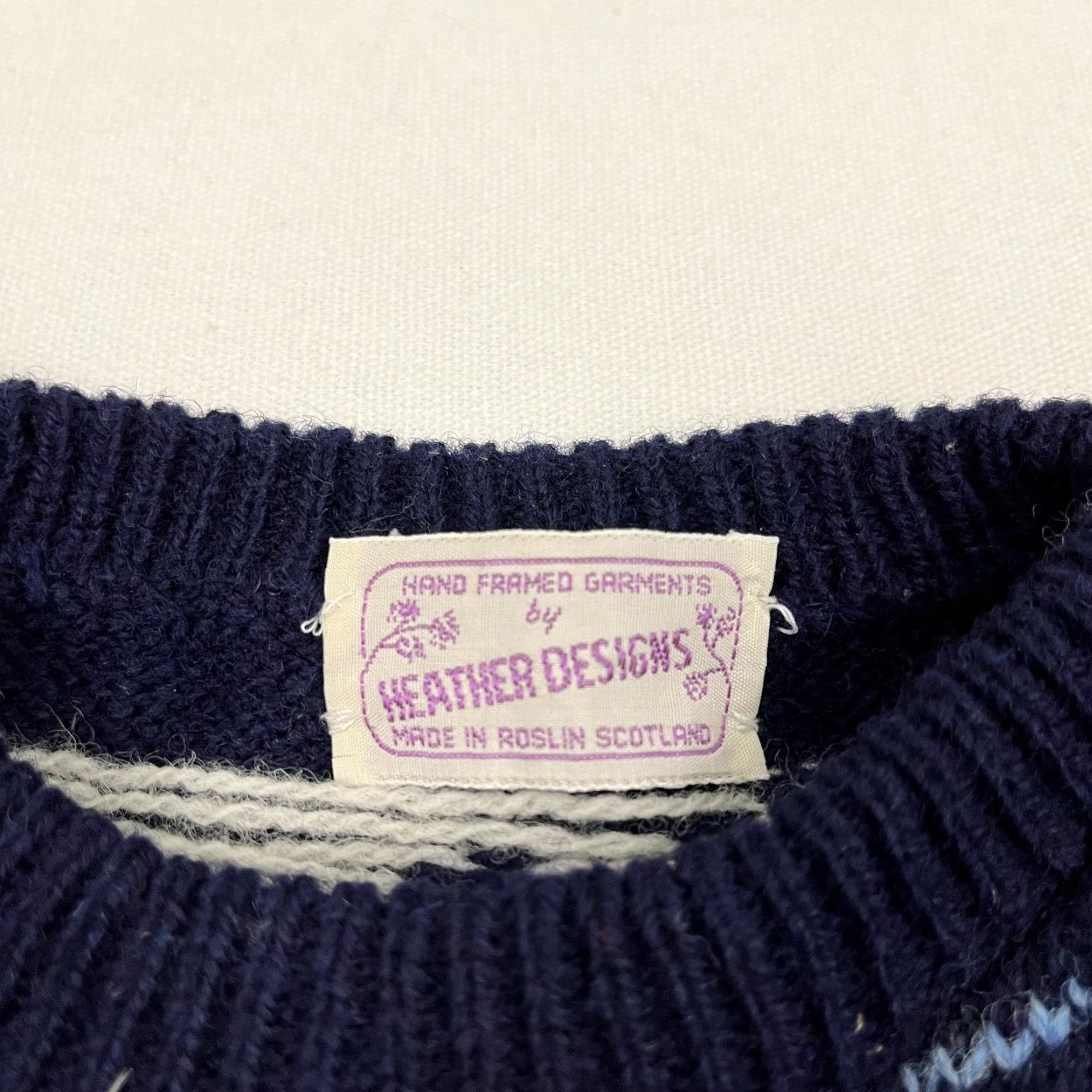 Vintage VTG Heather Designs Scottish Wool Sweater Unisex Adults L Blue Crew Neck Knit Jumper 90s, Classic, 90s, Casual, Workwear Size L / US 10 / IT 46 - 2 Thumbnail