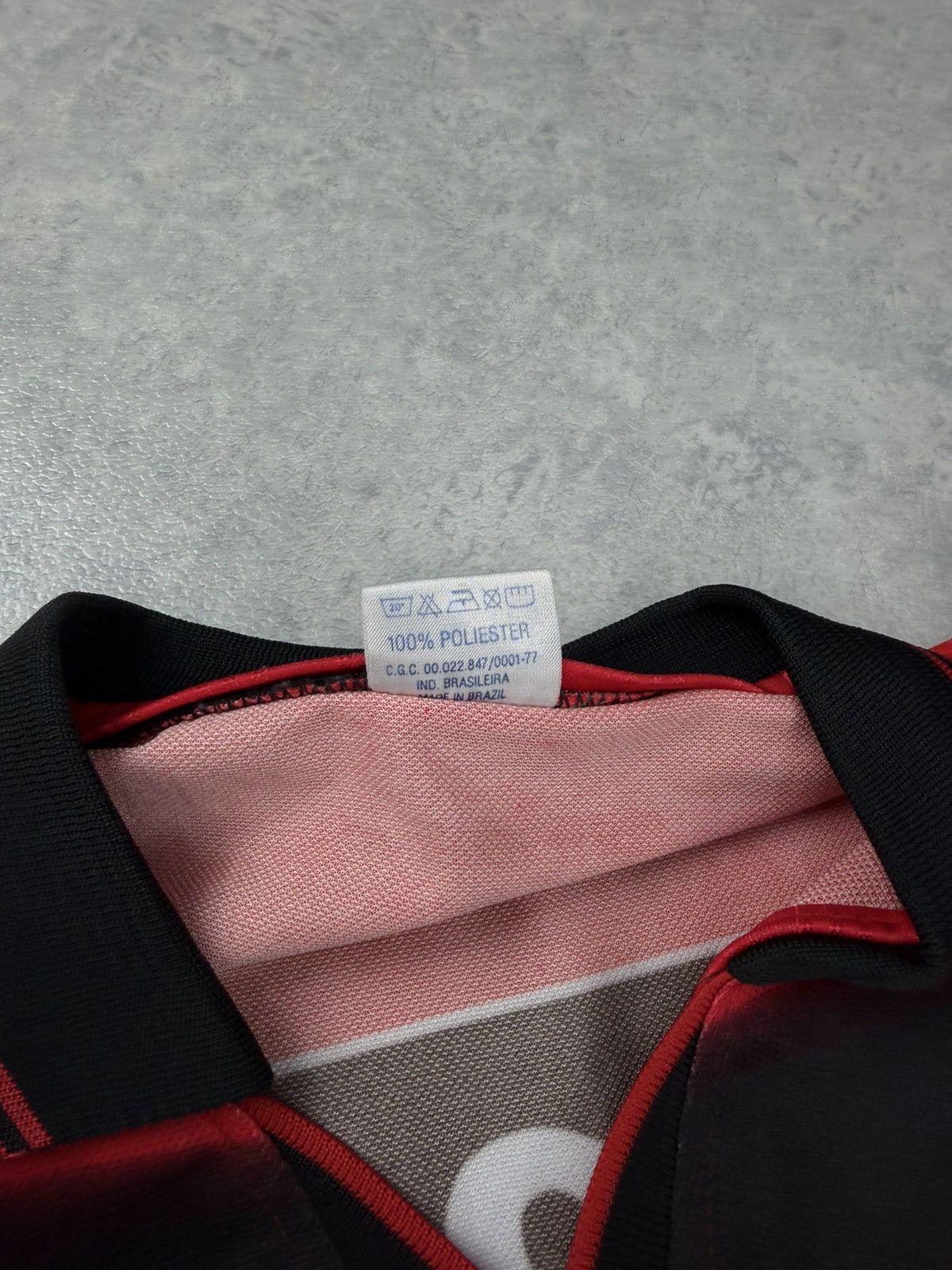 Vintage CR Flamengo Retro Soccer Jersey #11 Petrobras Size XL Size US XL / EU 56 / 4 - 6 Thumbnail