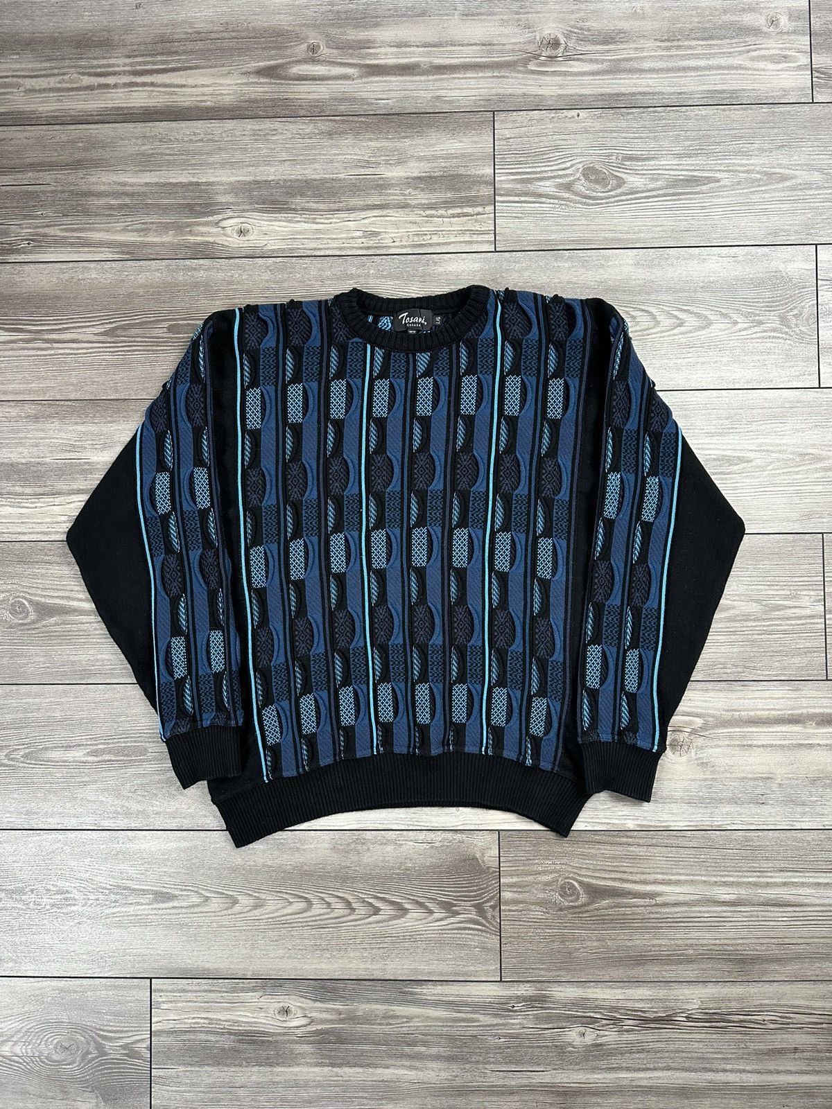 Vintage Vintage 90’s Tosani Lightweight 3D Knit Sweater Size US L / EU 52-54 / 3 - 1 Thumbnail