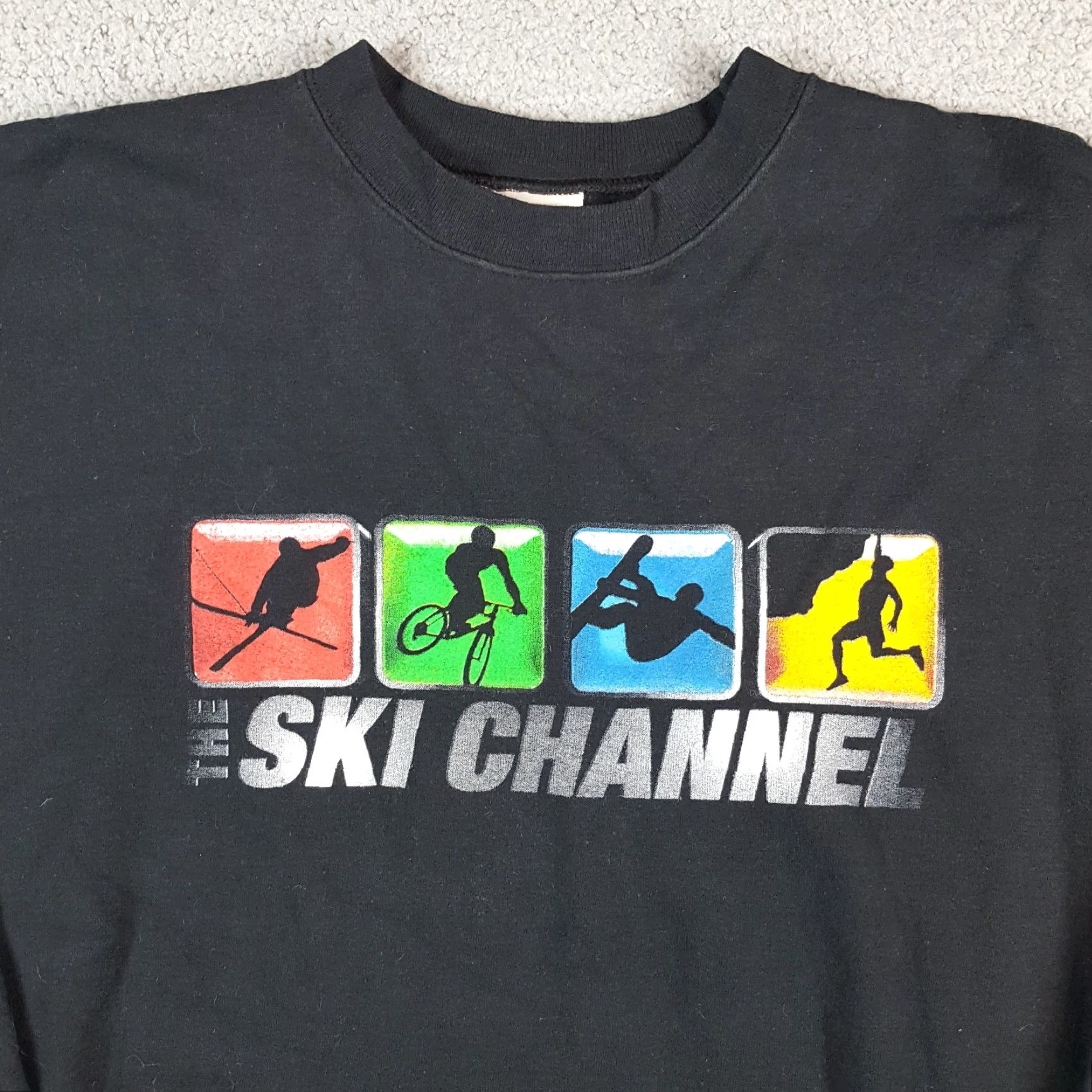 Hanes VINTAGE Hanes Ski Channel Extreme Sports Shirt Mens L Black Crewneck Pullover Sweatshirt 90s Skiing College Retro USA Graphic Print Size US L / EU 52-54 / 3 - 2 Thumbnail