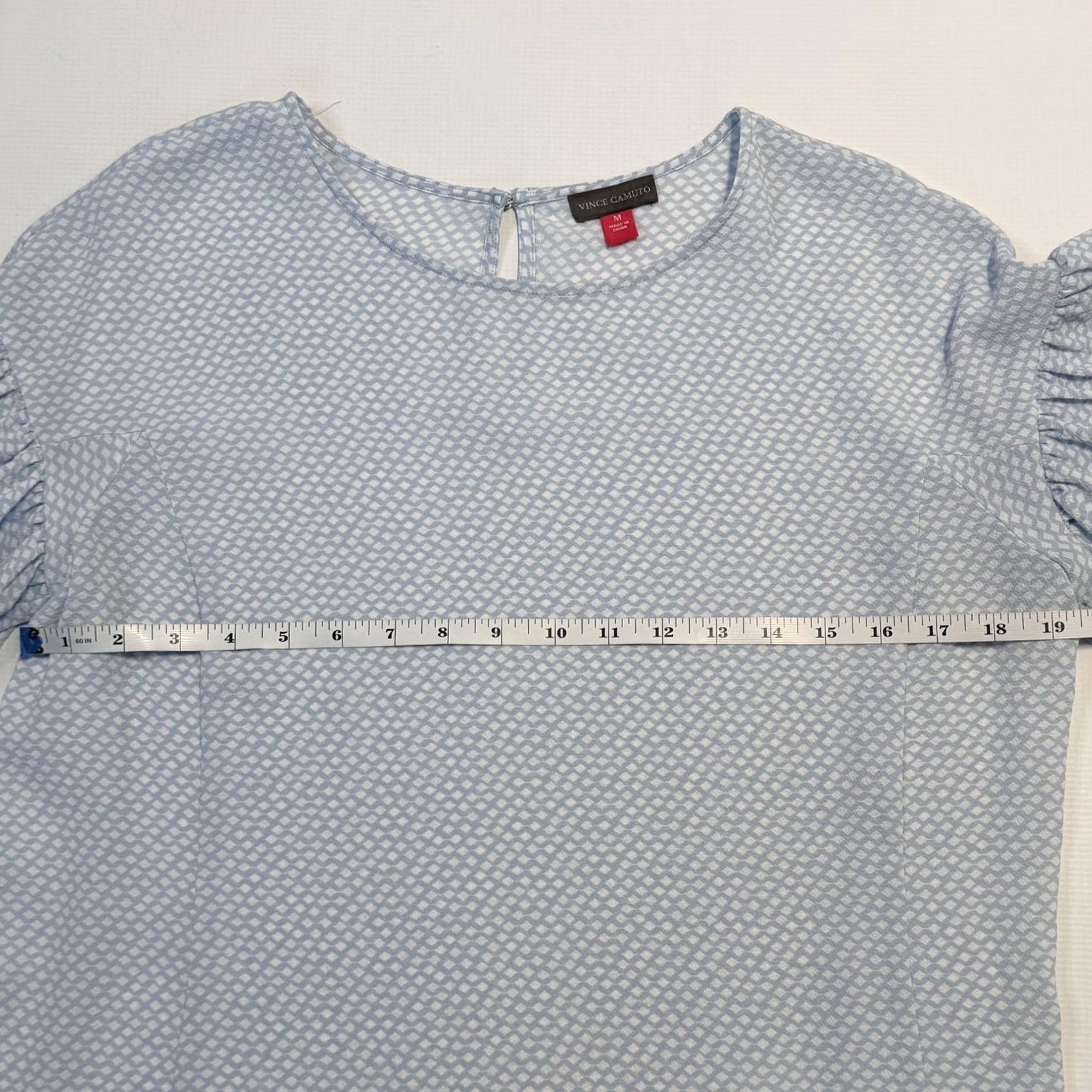 Vince Camuto Vince Camuto Blouse Womens Medium Blue Geometric Puff Sleeve Top Size M / US 6-8 / IT 42-44 - 6 Thumbnail